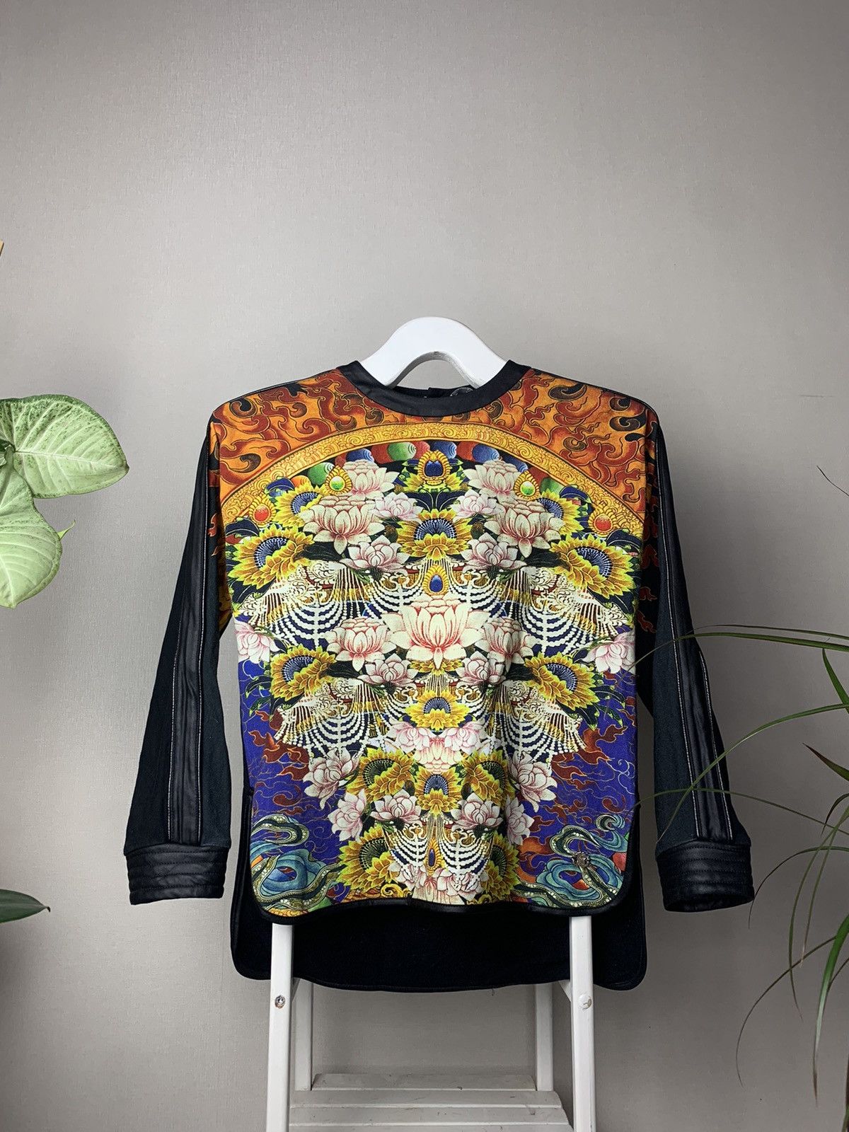 Roberto Cavalli × Vintage Roberto Cavalli Faded Long Sleeve Size XS / US 0-2 / IT 36-38 - 1 Thumbnail