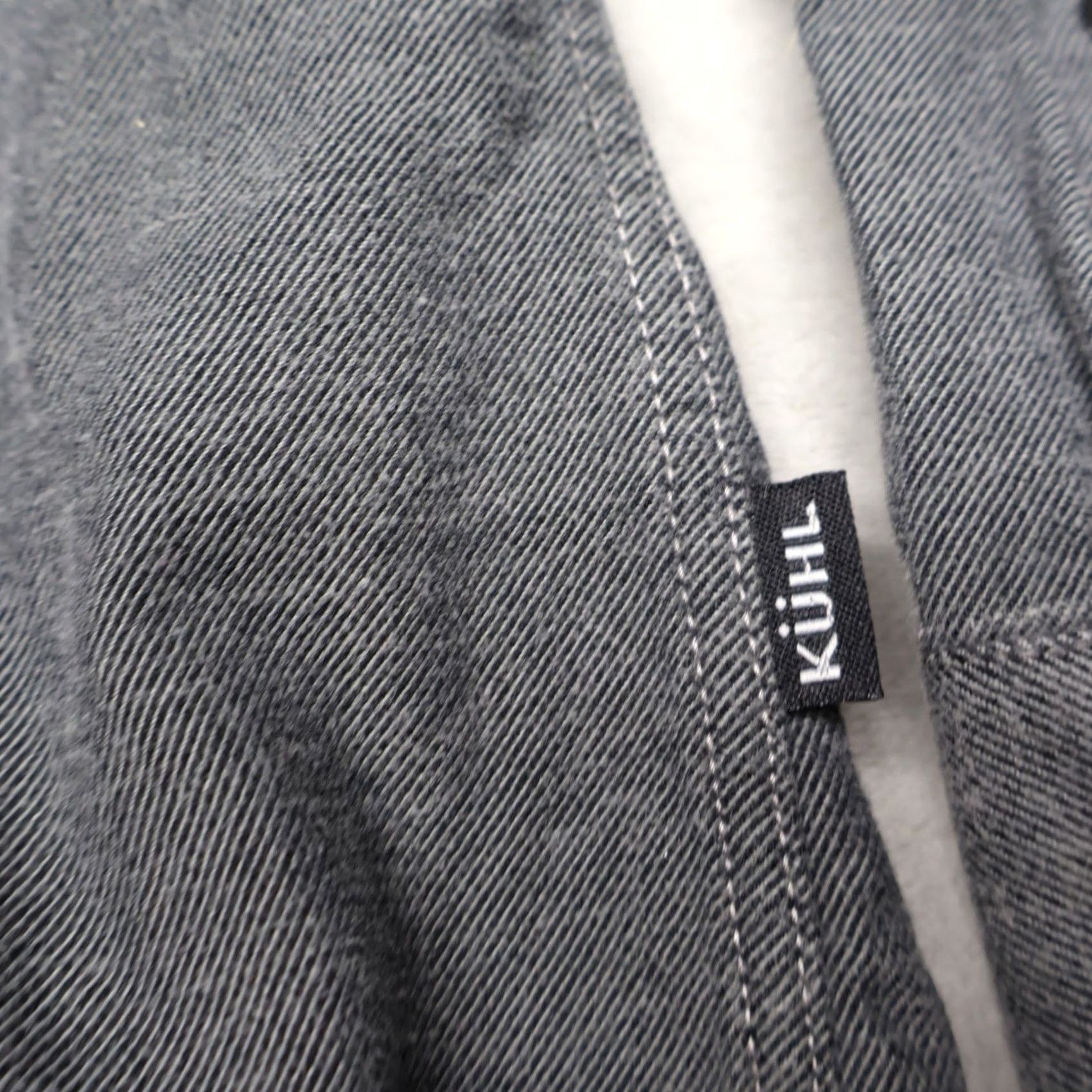 Vintage Kuhl Shirt Mens S Black Twill Button-Up Long Sleeve Casual Outdoor Pockets Collared Button-Down Size US S / EU 44-46 / 1 - 2 Thumbnail