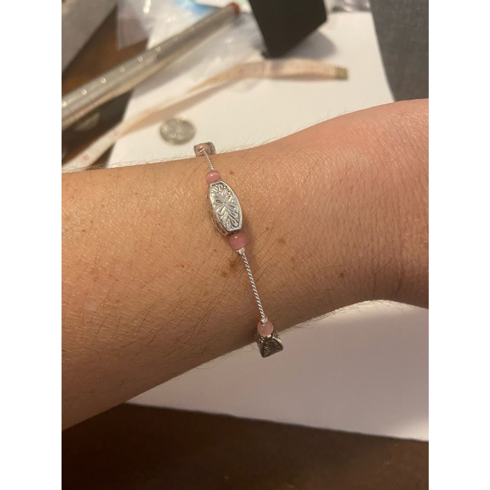 Other Chain bracelet silver tone pink beads Size ONE SIZE - 4 Thumbnail