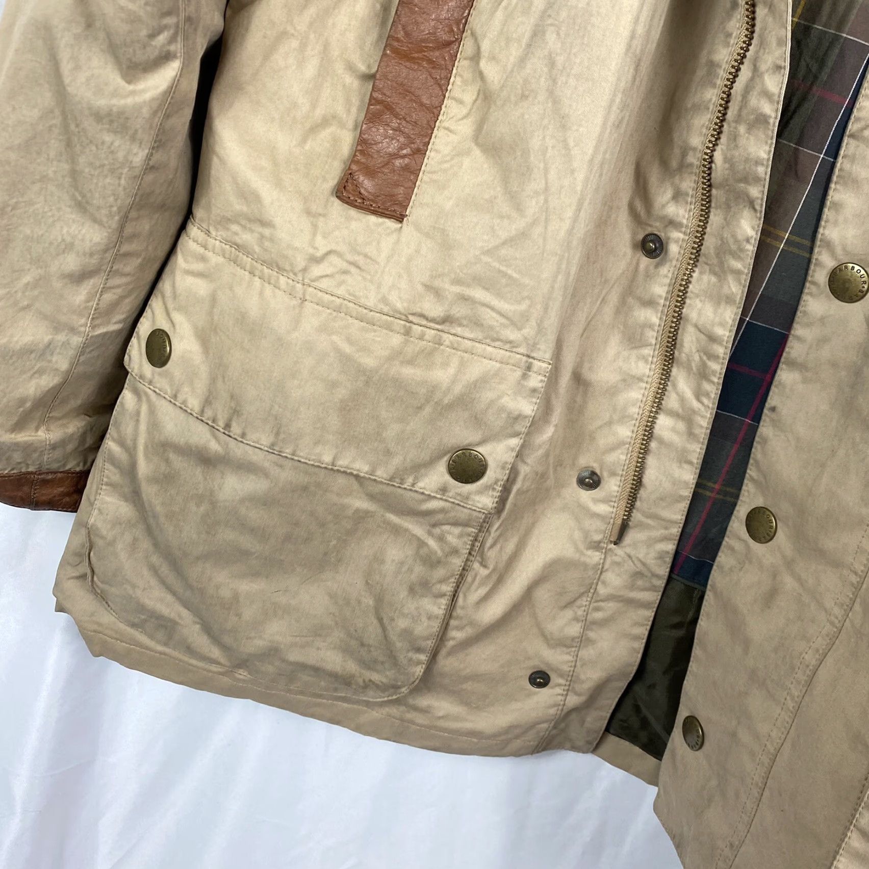 Barbour VINTAGE Barbour Jacket Mens Jacket M Beig e Nylon Lining Leather Trim Windbreaker Beige Size US M / EU 48-50 / 2 - 2 Thumbnail