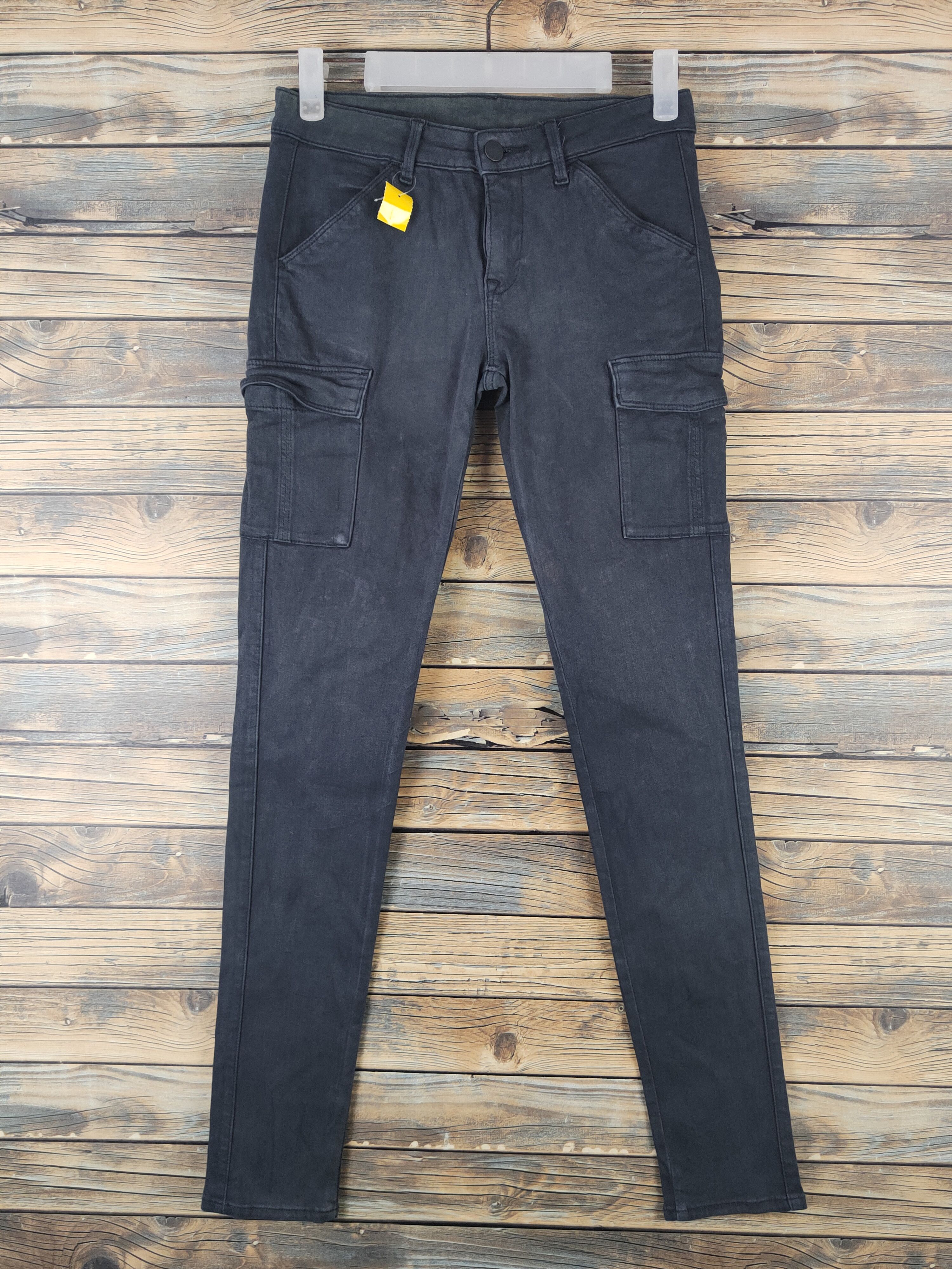 Japanese Brand DL Uniqlo Black Multipocket Cargo Pants #2614 Size US 26 / EU 42 - 1 Thumbnail