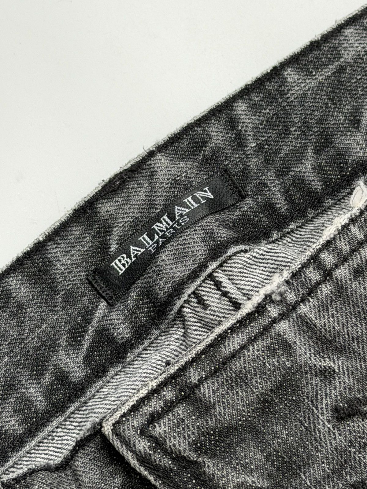 Balmain BALMAIN Decarnin FW2010 Flared Biker Buttoned Ripped Jeans Size US 28 / EU 44 - 14 Thumbnail