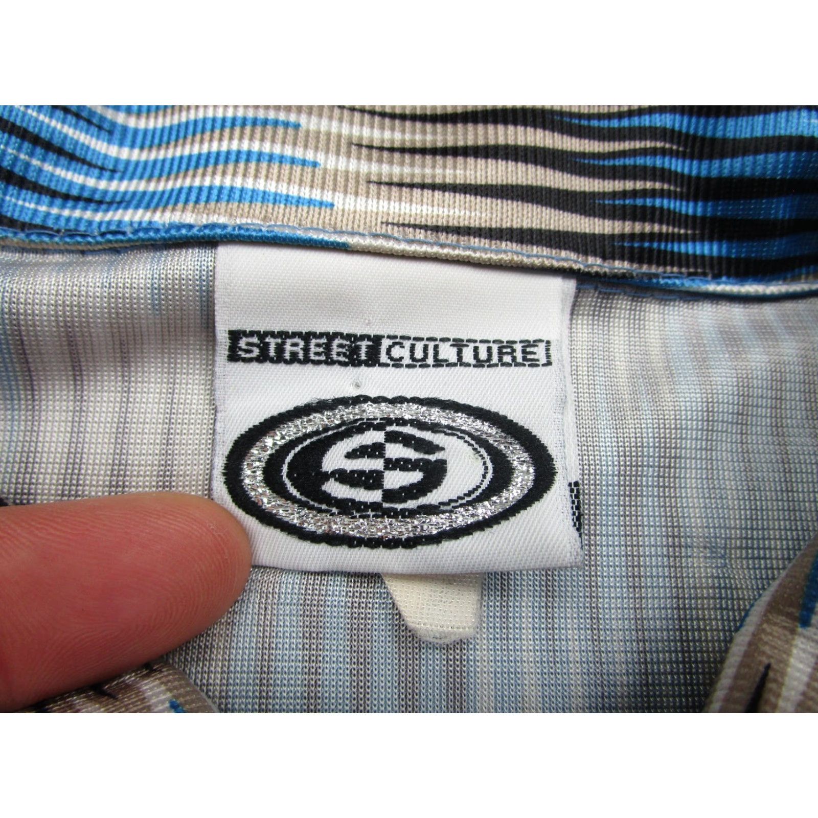 Gloverall Street Culture Shirt Mens XL Blue Geometric Disco 90s Satin All over Print y2k Size US XL / EU 56 / 4 - 5 Thumbnail