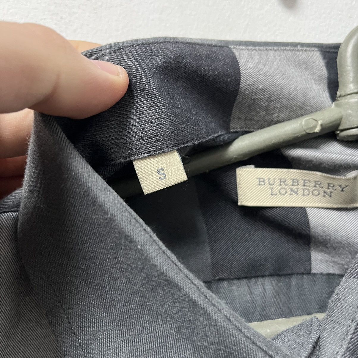 Burberry Burberry shirt Size US S / EU 44-46 / 1 - 12 Thumbnail