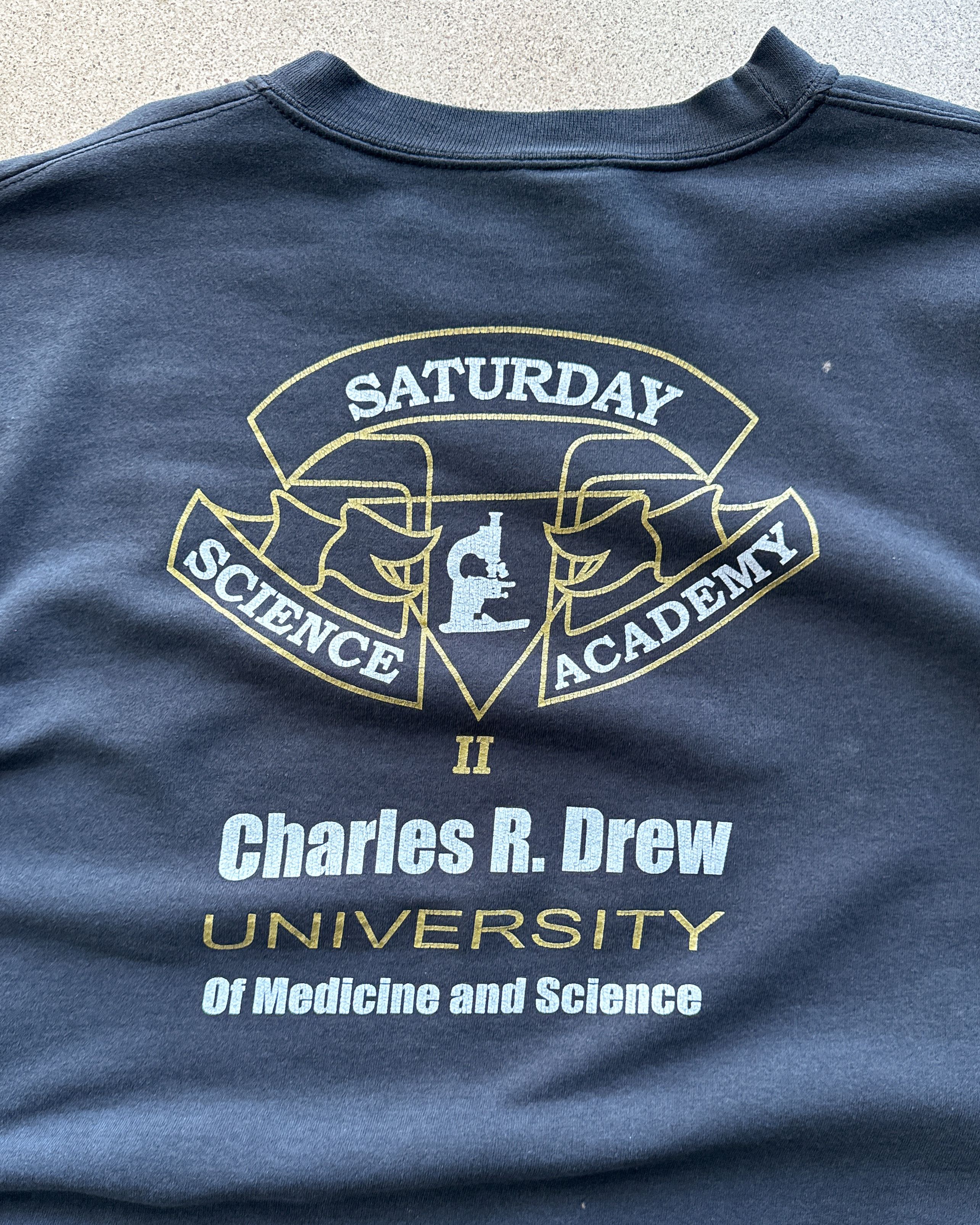Vintage Vintage Gildan Sweatshirt Black 2XL Charles Drew University Size US XXL / EU 58 / 5 - 6 Thumbnail