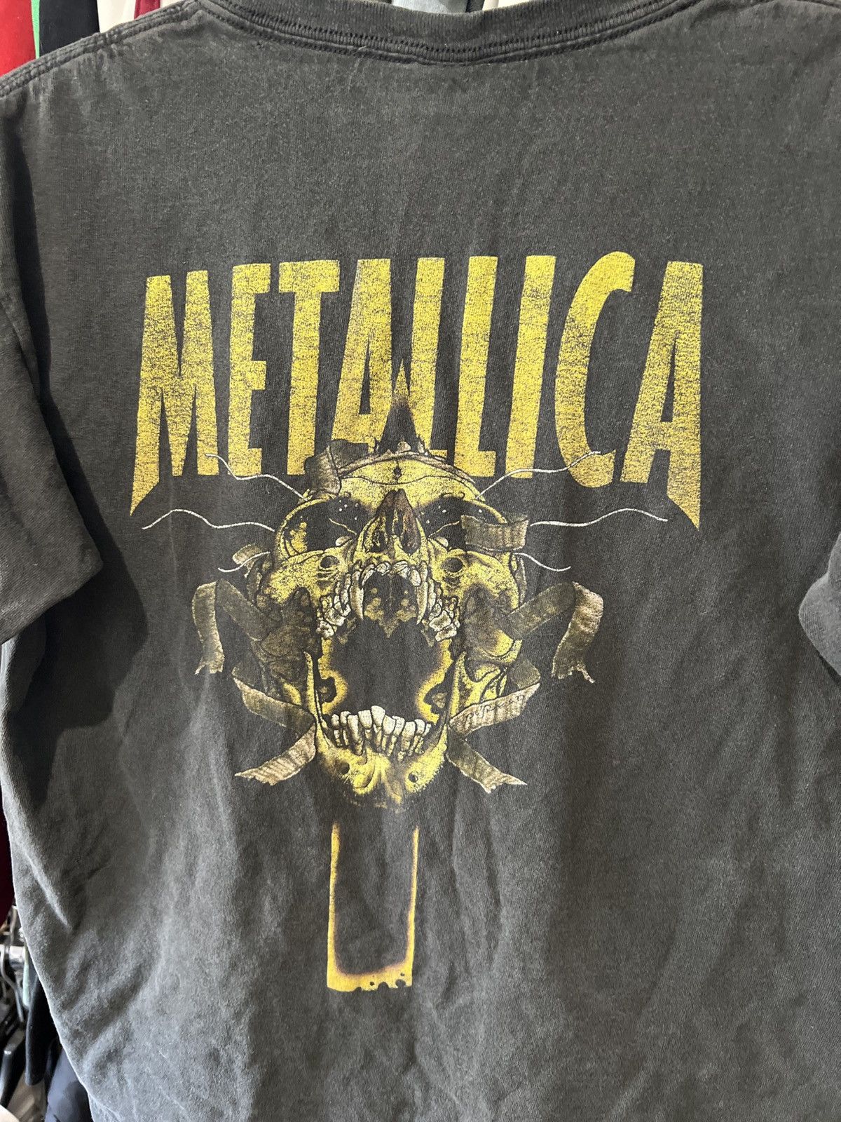 Band Tees 2005/2006 VINTAGE METALLICA PUSHEAD SUNMER TOUR BAND T SHIRT Size US M / EU 48-50 / 2 - 11 Thumbnail