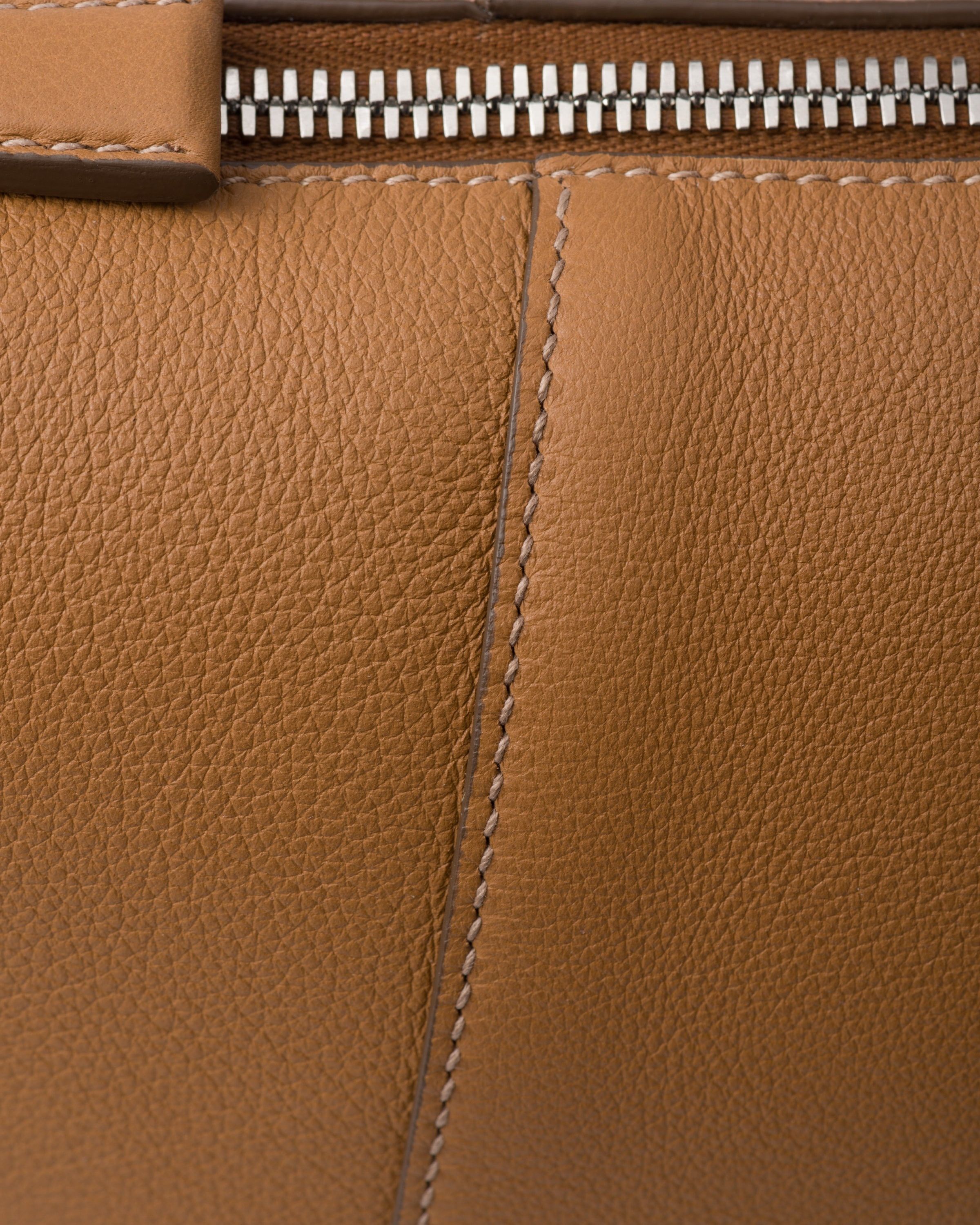 Prada o1bcso1str1025 Size: OS / Soft Grain Shoulder Bag in Brown Size ONE SIZE - 6 Thumbnail