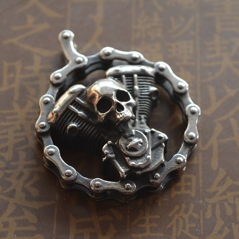 Other Skull Modern STEAL! Y2K Chains Necklace Chain Size ONE SIZE - 1 Thumbnail