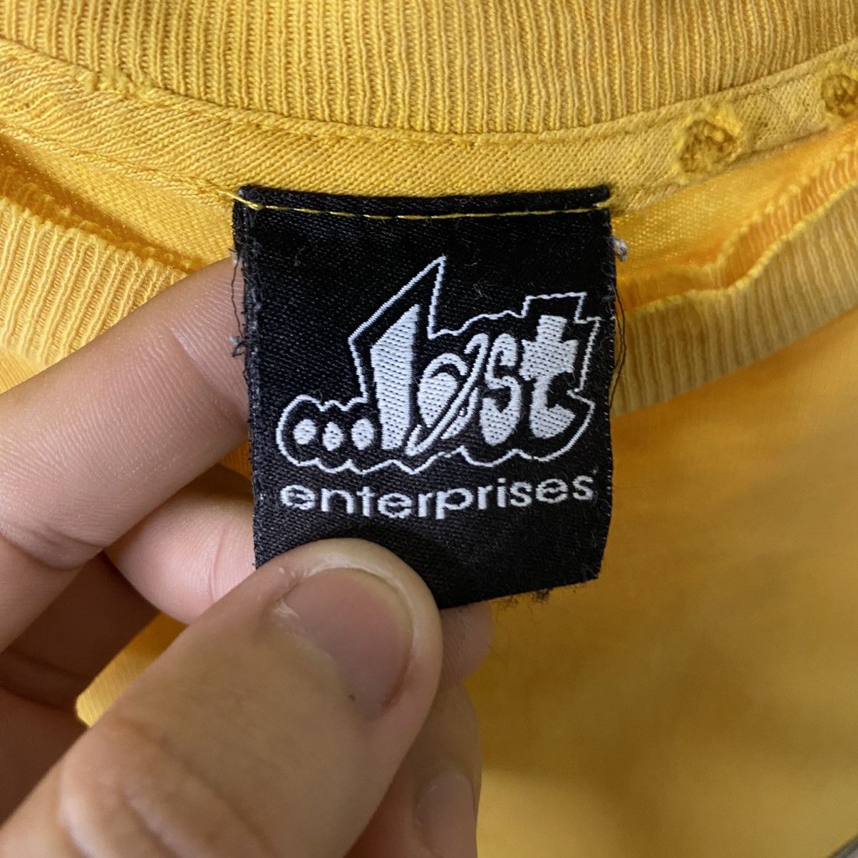 Vintage 1990s Lost Enterprises Surf Thrashed T Shirt