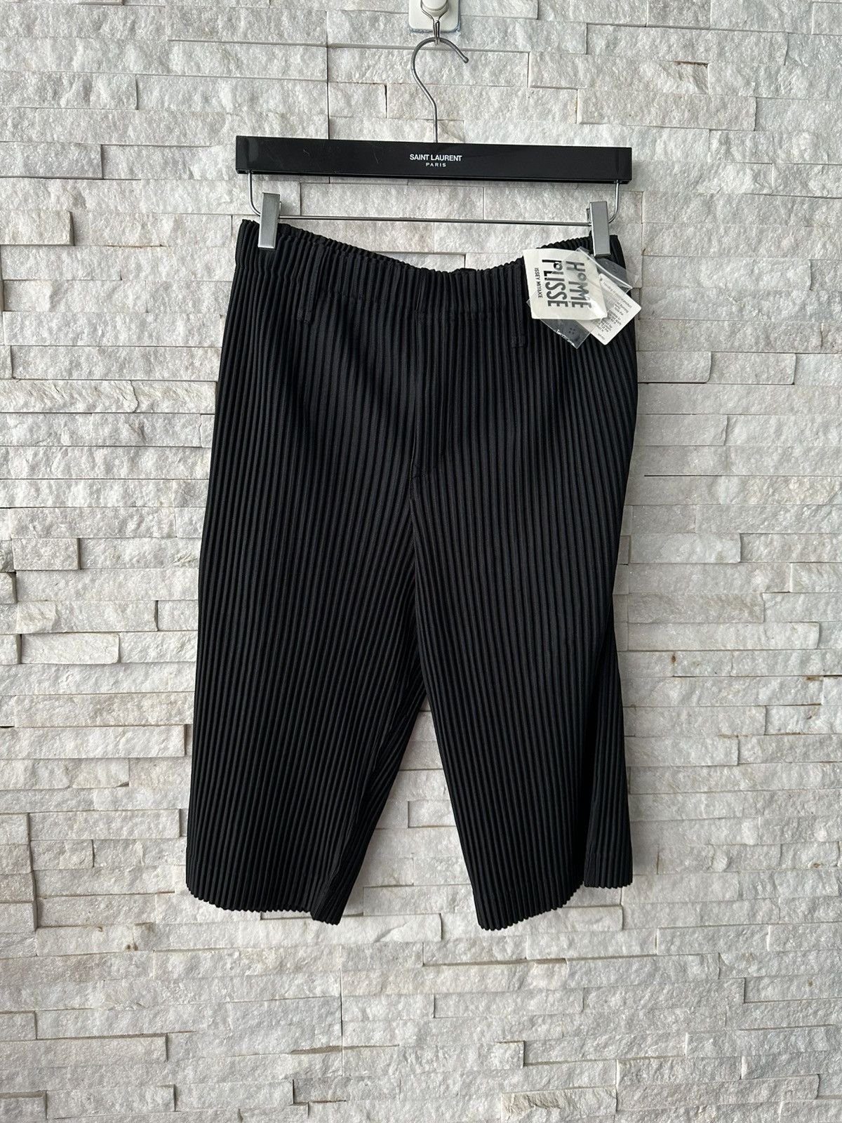 Homme Plisse Black pleated shorts SZ 2