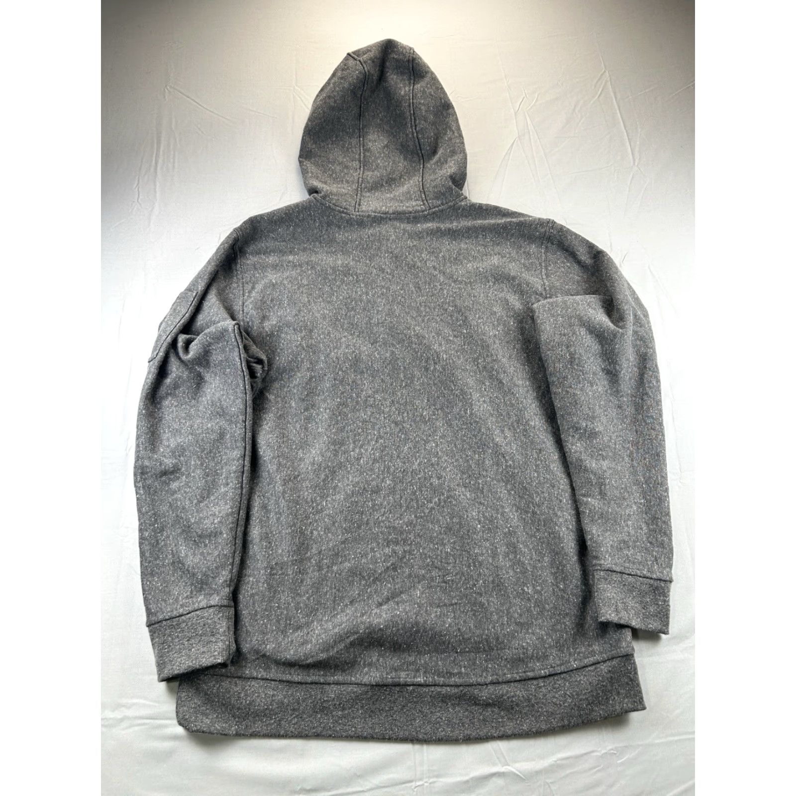Patagonia VINTAGE? Patagonia Hoody Large Men’s Gray Hoodie Quarter Snap Gray Outdoor Hiking Pullove Mens L Gray Pullover Hoodie Size US L / EU 52-54 / 3 - 2 Thumbnail