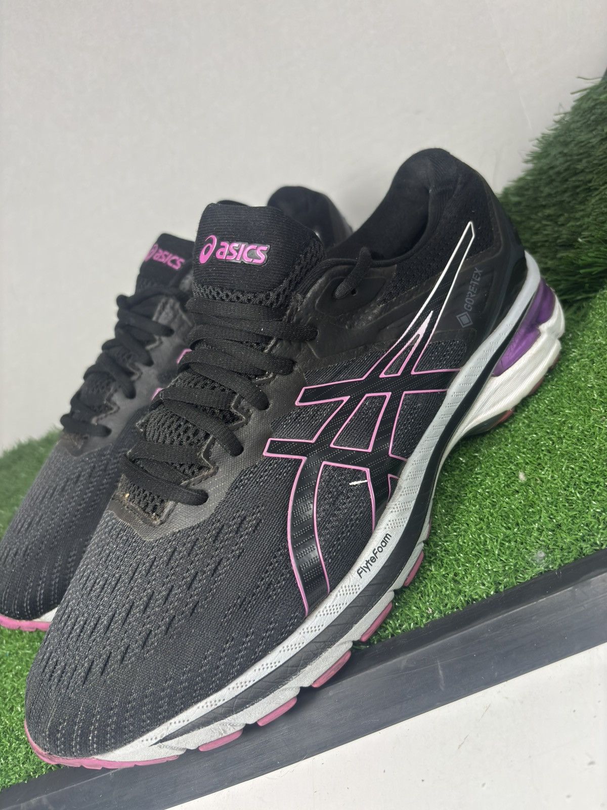 Asics ASICS Women's Shoes Size 10 GT-2000 Dive Blue/Orchid Purple Size US 10 / IT 40 - 1 Thumbnail