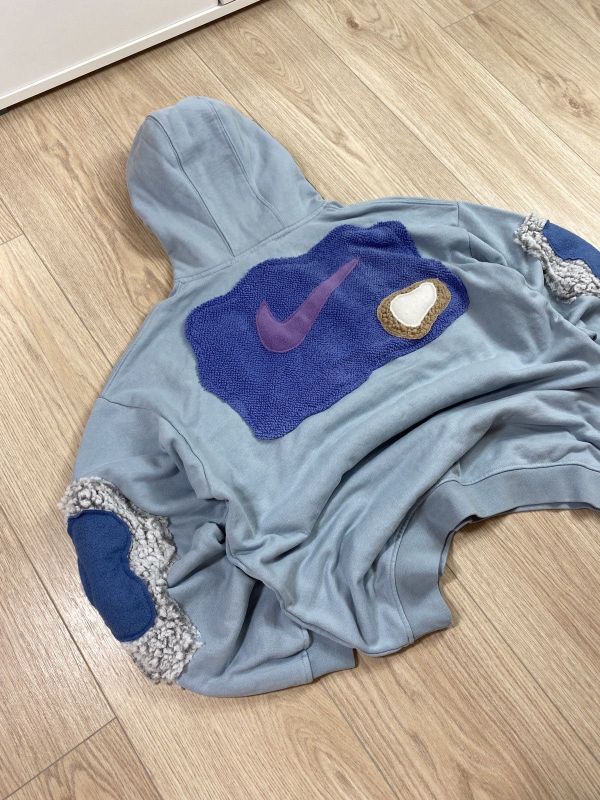 Nike × Vintage Vintage Nike Custom UFO Center Swoosh Oversize Hoodie Y2K UK Size US L / EU 52-54 / 3 - 7 Thumbnail