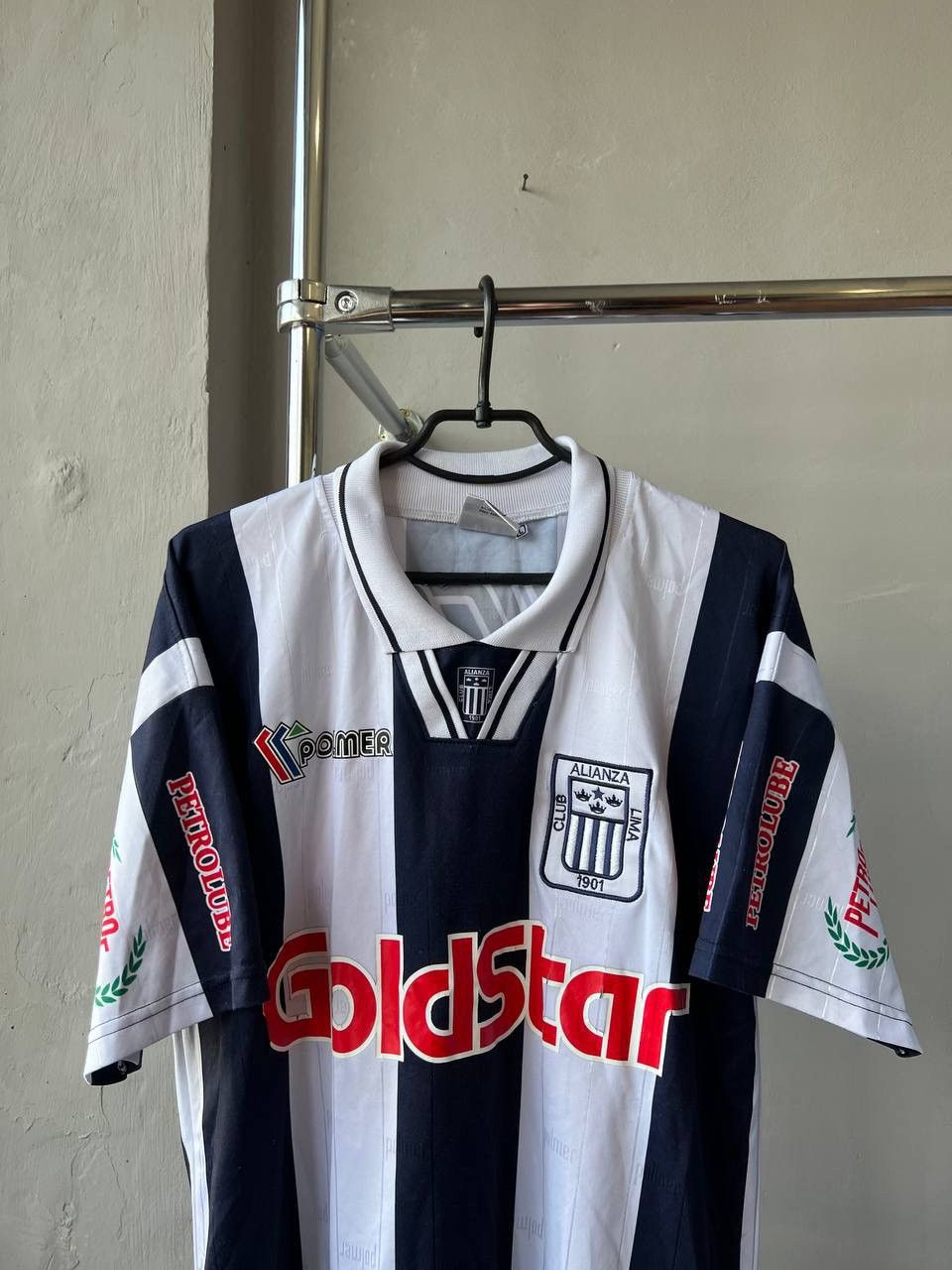 Vintage 1995 ALIANZA LIMA #10 MATCH WORN POLMER SOCCER JERSEY SHIRT Size US L / EU 52-54 / 3 - 4 Thumbnail