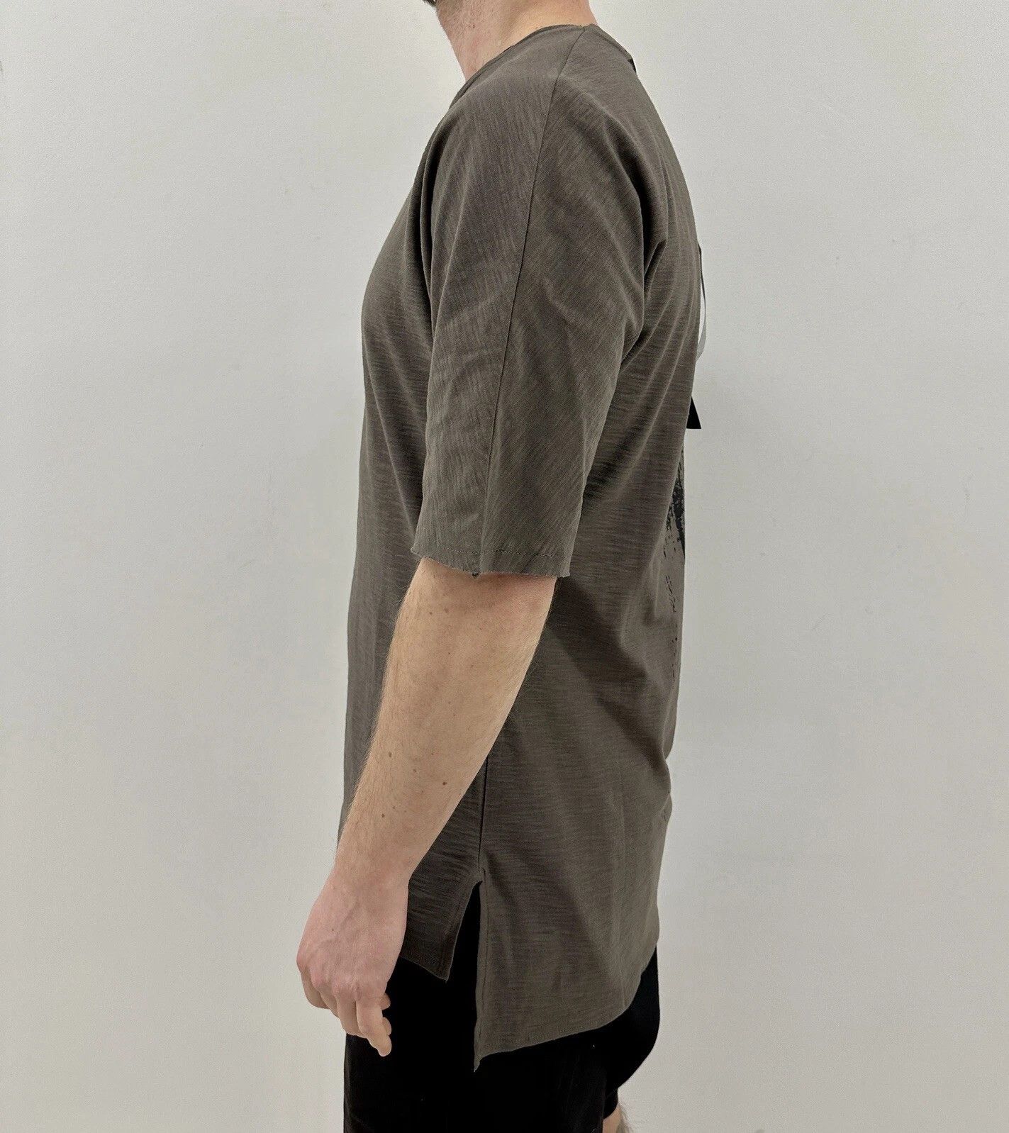 First Aid To The Injured First Aid To The Injured Men shirt Avant Garde Asymetrycal Size US S / EU 44-46 / 1 - 3 Thumbnail