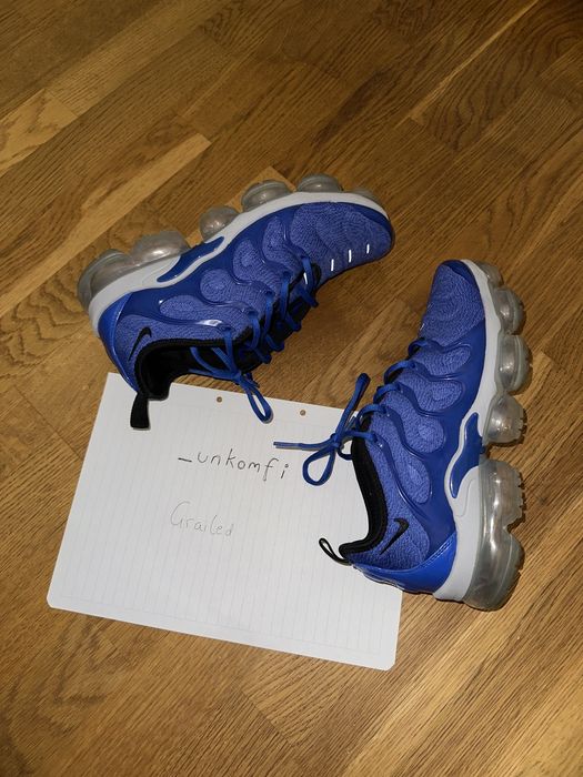 Air vapormax plus hot sale racer blue