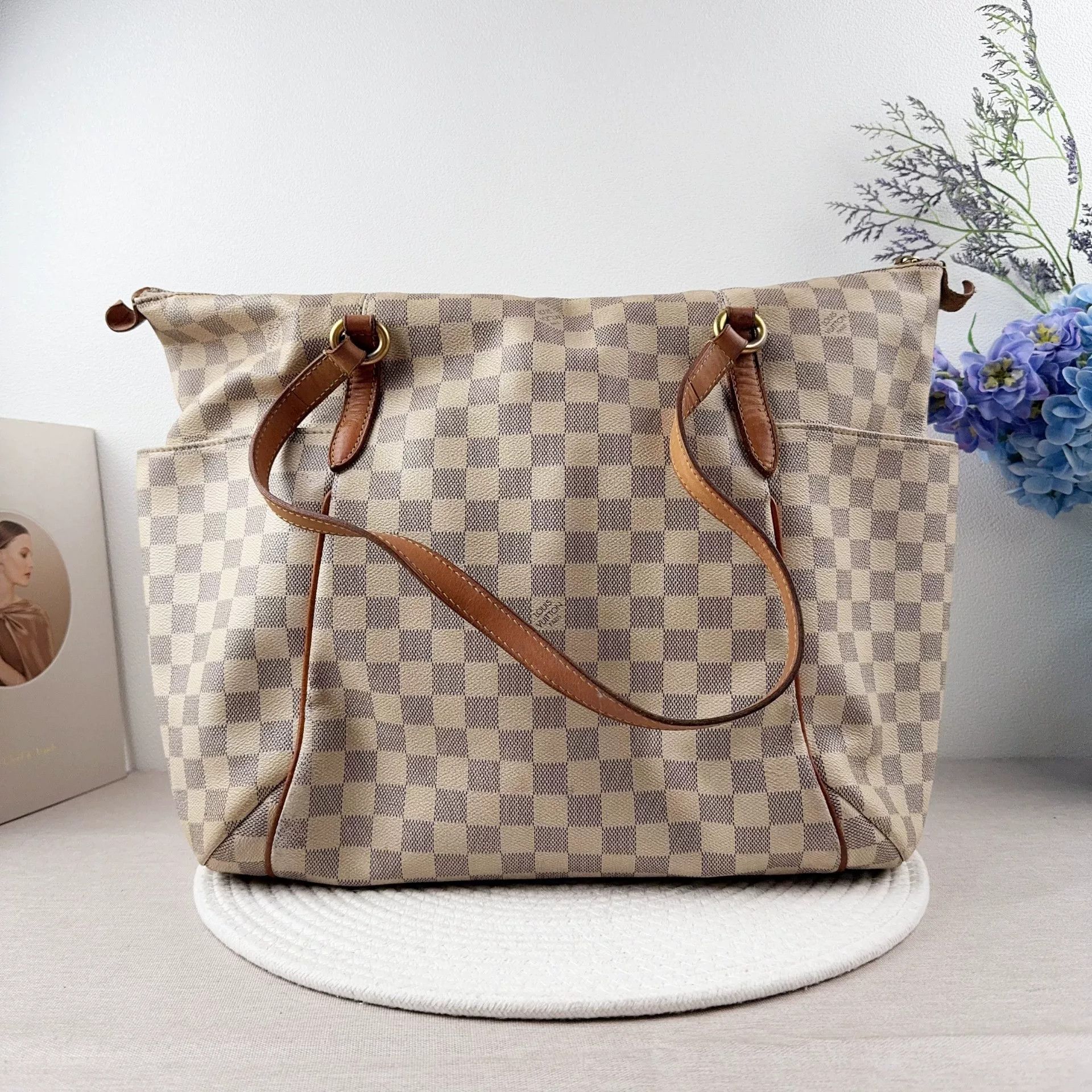 Louis Vuitton Pre-loved Bag Very good condition Size ONE SIZE - 1 Thumbnail