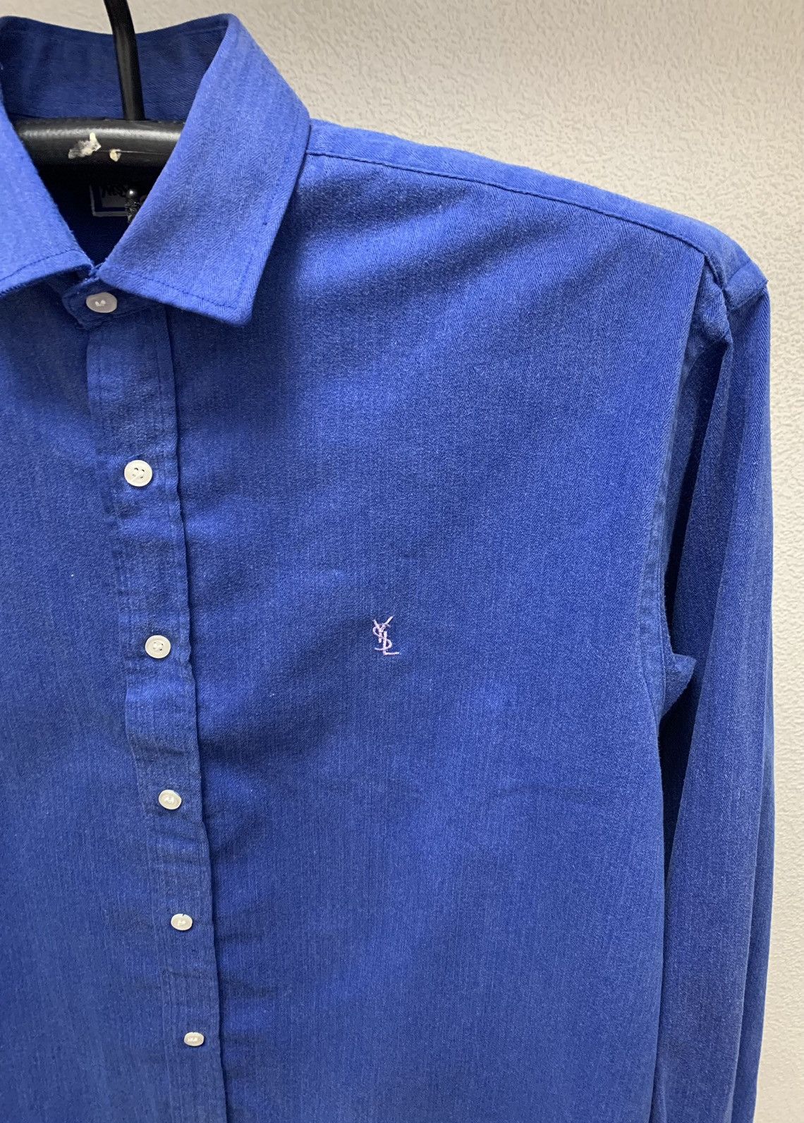 Yves Saint Laurent Yves Saint Laurent YSL Vintage overshirt shirt denim M-L sz Size US M / EU 48-50 / 2 - 5 Thumbnail
