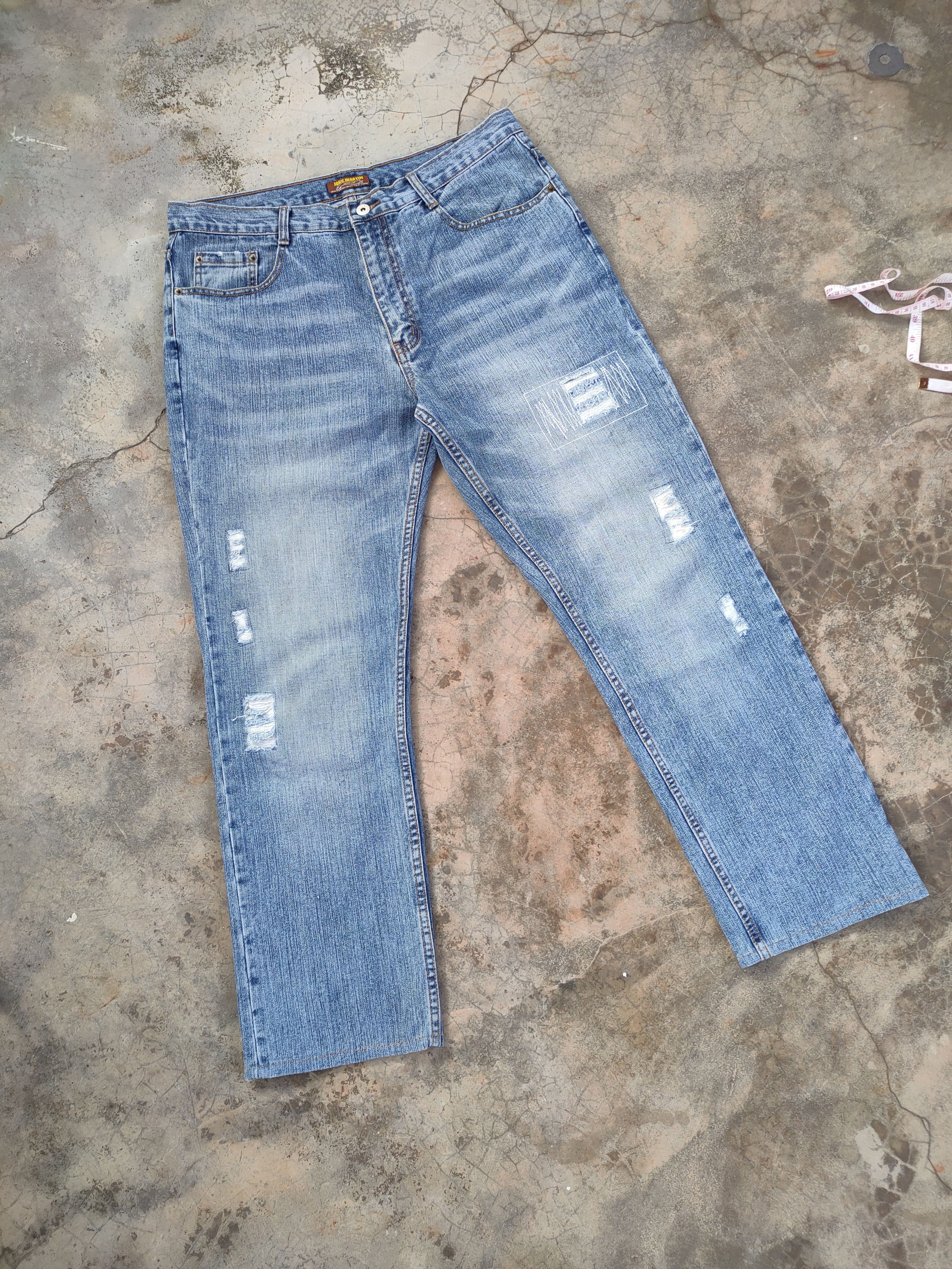 Japanese Brand VINTAGE JOHN MARTIN DISTRESSED FADED JEANS PANTS Size US 35 - 2 Thumbnail