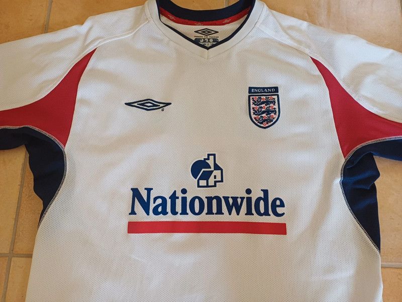 Umbro Umbro 2002 England training shirt Size US M / EU 48-50 / 2 - 3 Thumbnail