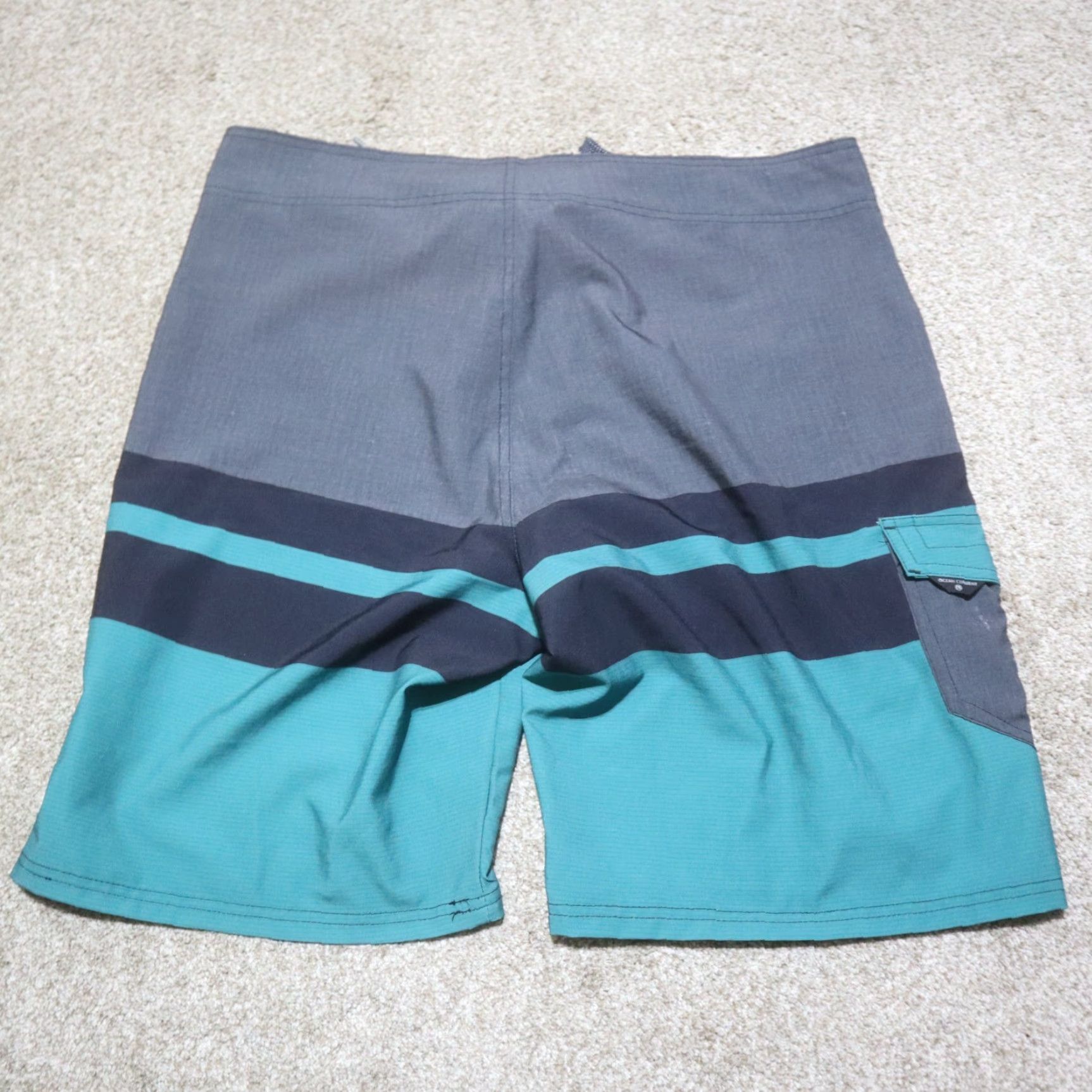Vintage Ocean Current Shorts Mens Bermuda Flat Front Cargo Pockets Grey Size 36 Casual Ready Wear Size US 38 / EU 54 - 7 Thumbnail