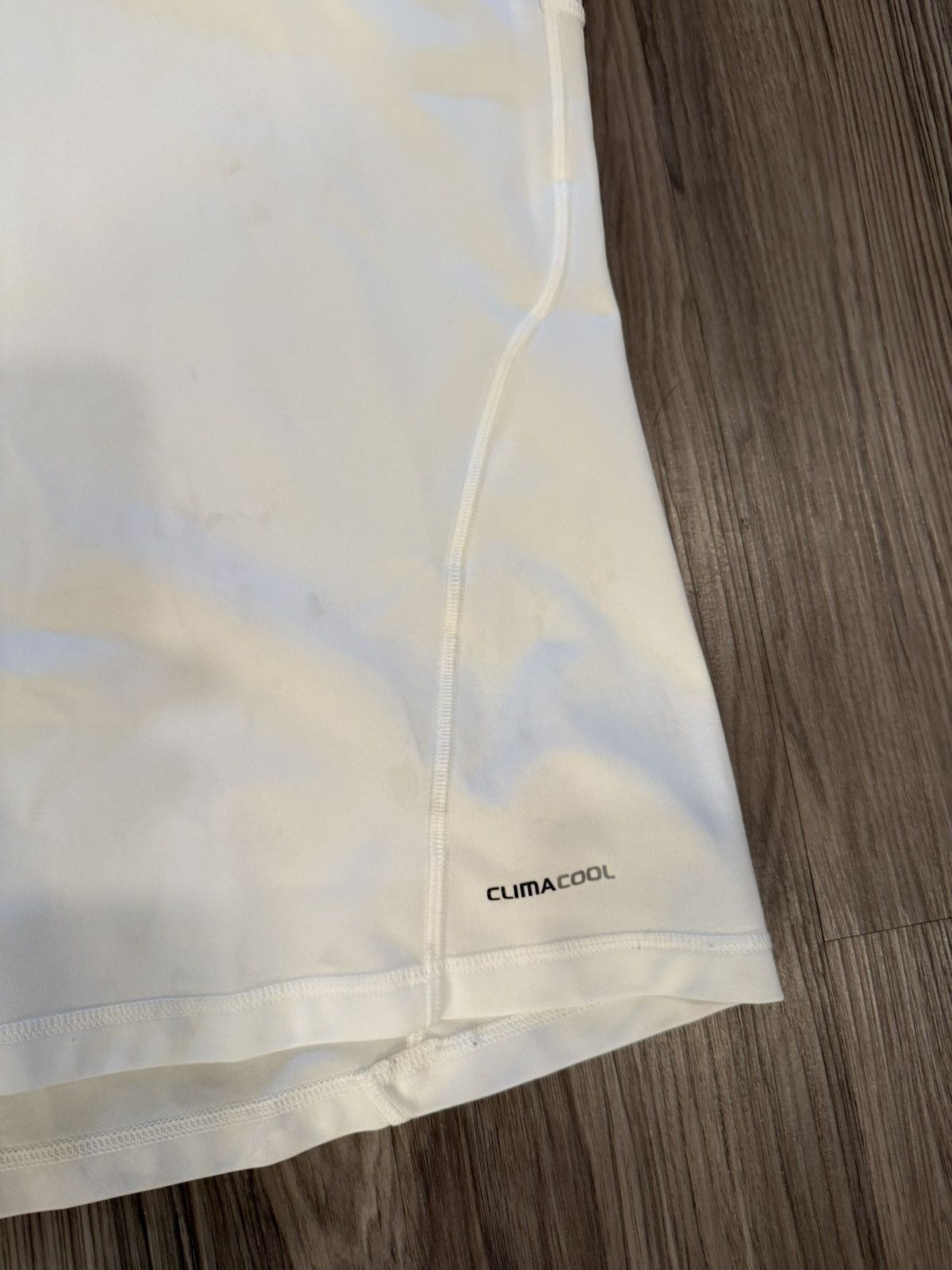 Adidas Adidas Spain white jersey Size US L / EU 52-54 / 3 - 3 Thumbnail