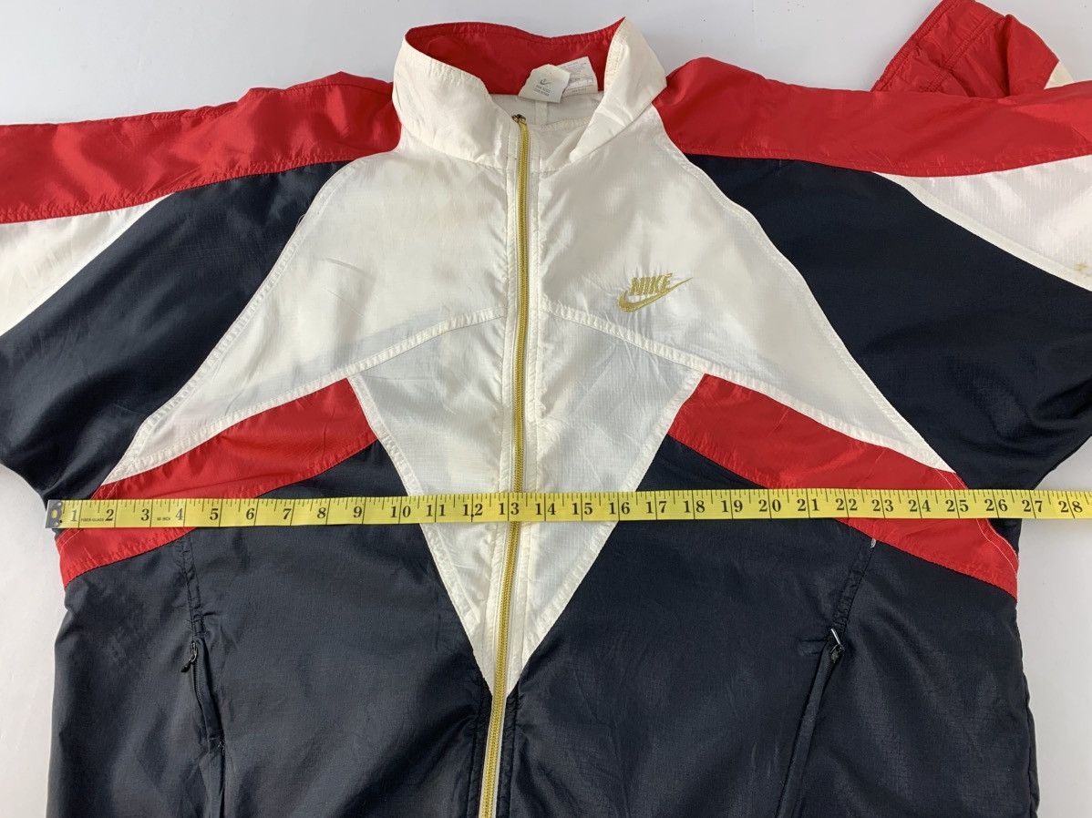 Nike 90s Nike Grey Tag Windbreaker Nylon Jacket Colour Block Size US L / EU 52-54 / 3 - 9 Thumbnail