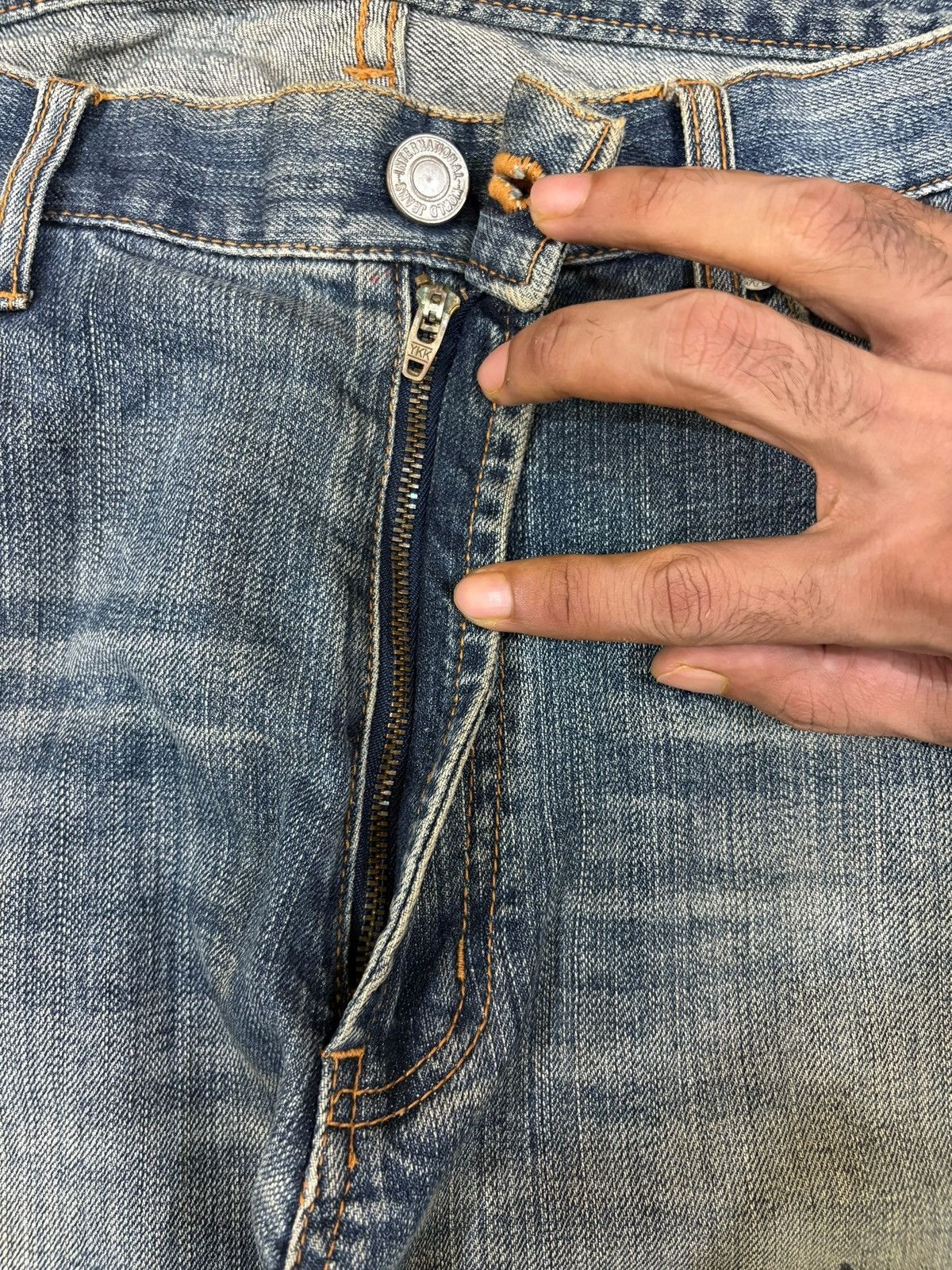 VILLAND Vintage Japanese Brand Mud Wash Painted Distress Baggy Jeans Size US 35 - 3 Thumbnail