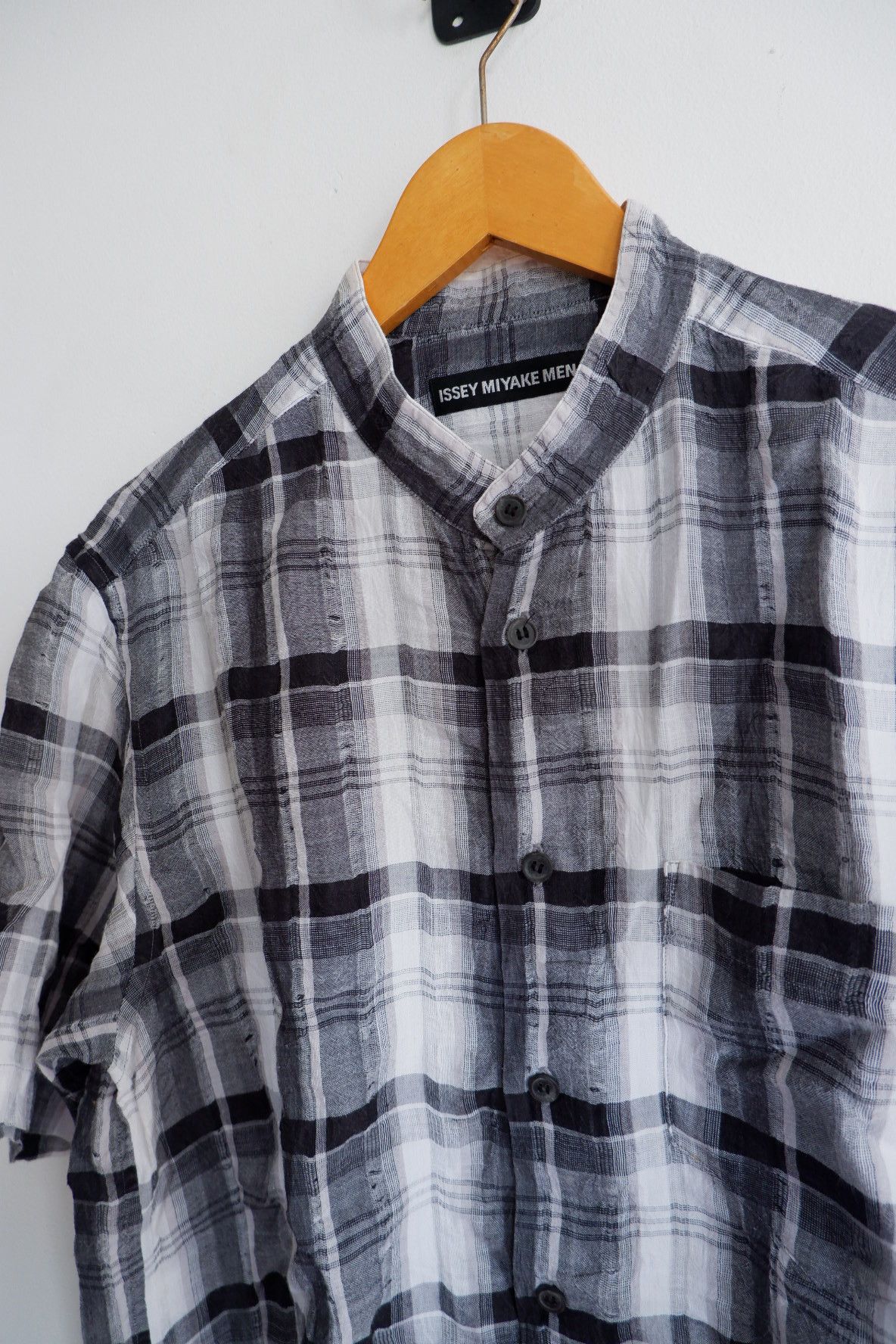 Issey Miyake Issey Miyake Men Linen Mandarin Collar Shirt Size US M / EU 48-50 / 2 - 2 Thumbnail