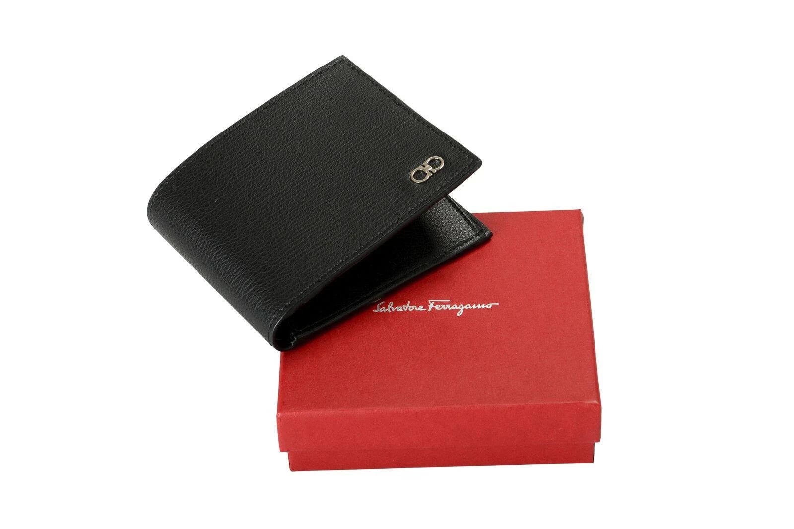 Salvatore Ferragamo o1s1rm0924 Size: OS / Leather Wallet in Black Size ONE SIZE - 4 Thumbnail
