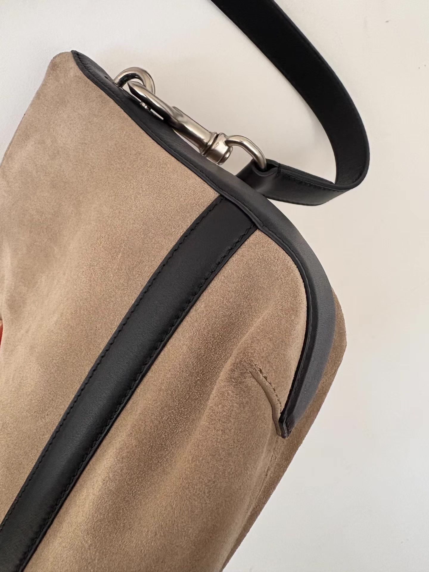 Dries Van Noten Dries Van Noten Brown Suede Shoulder & Crossbody Bag Ｑ21 Size ONE SIZE - 5 Thumbnail