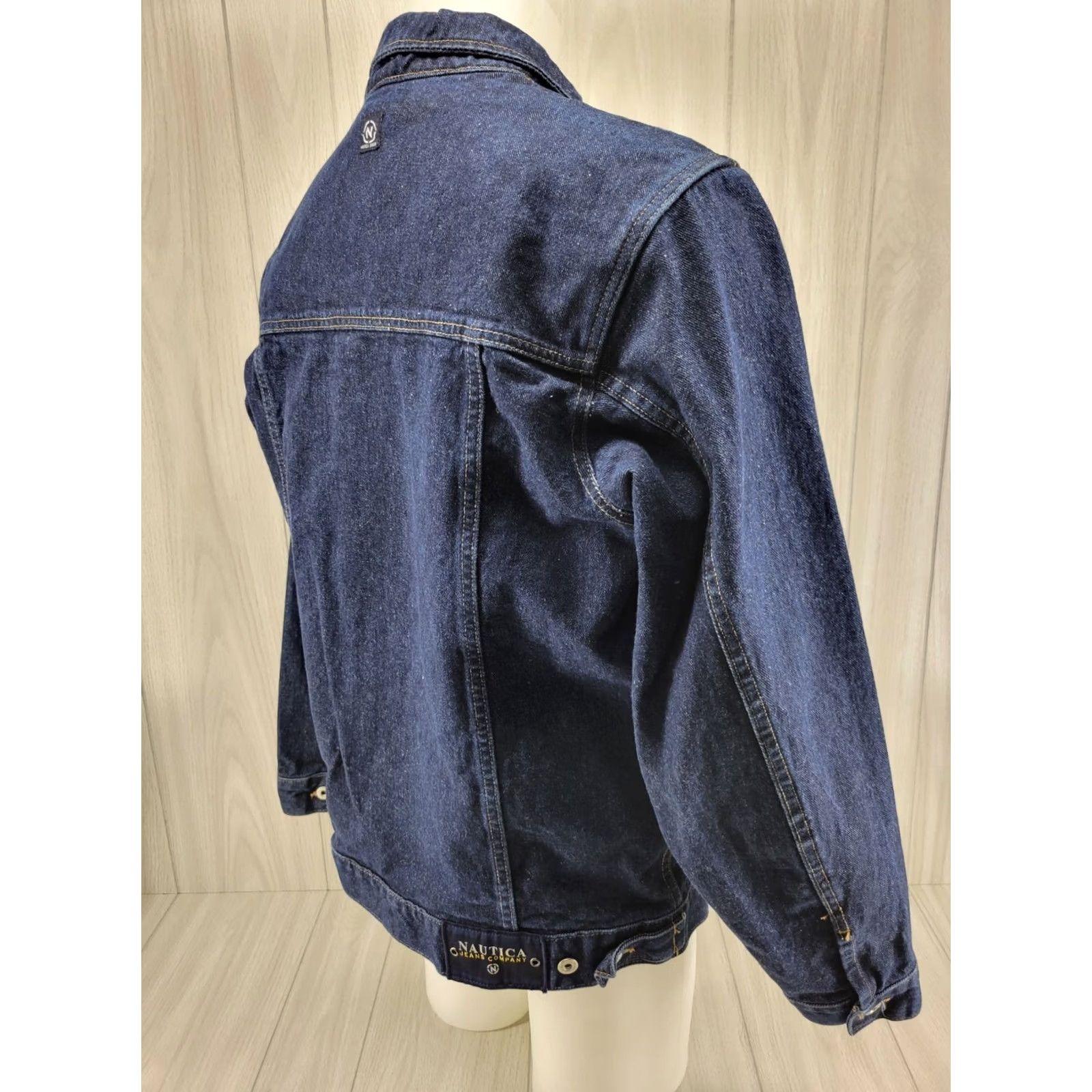 Nautica VINTAGE Nautica Dark Blue Denim Jeans Trucker Jacket Mens Size LRG Button Front Size US 33 - 5 Thumbnail