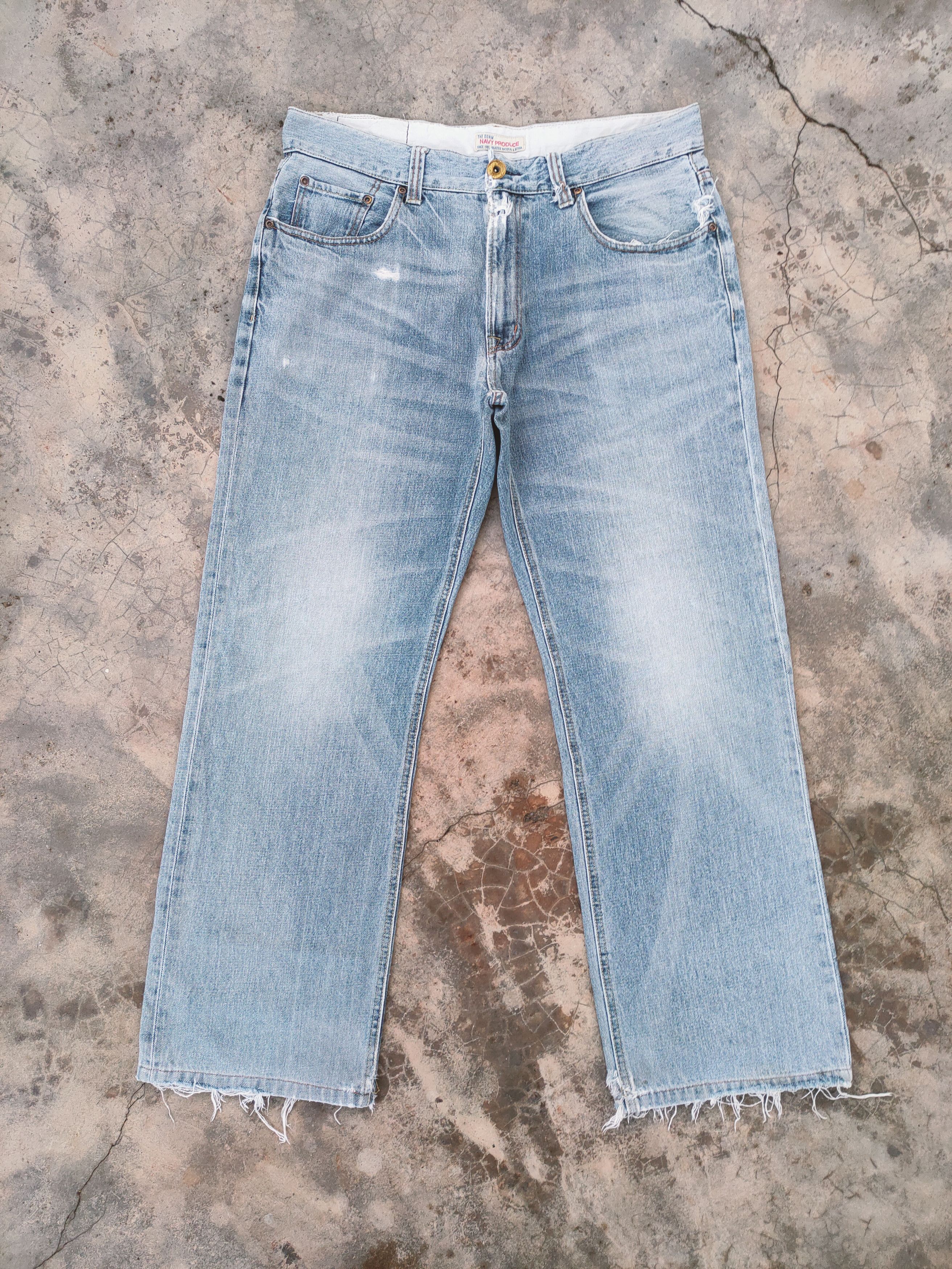 Japanese Brand VINTAGE JAPANESE FADED RIPPED JEANS DENIM PANTS Size US 36 / EU 52 - 1 Thumbnail