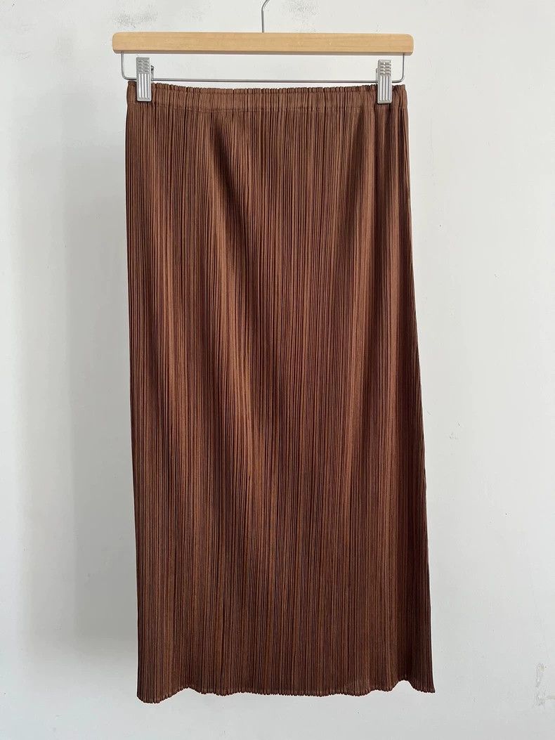 Other Issey Miyake/三宅一生 size:4 Brown pleated skirt Size 30" / US 8 / IT 44 - 1 Thumbnail