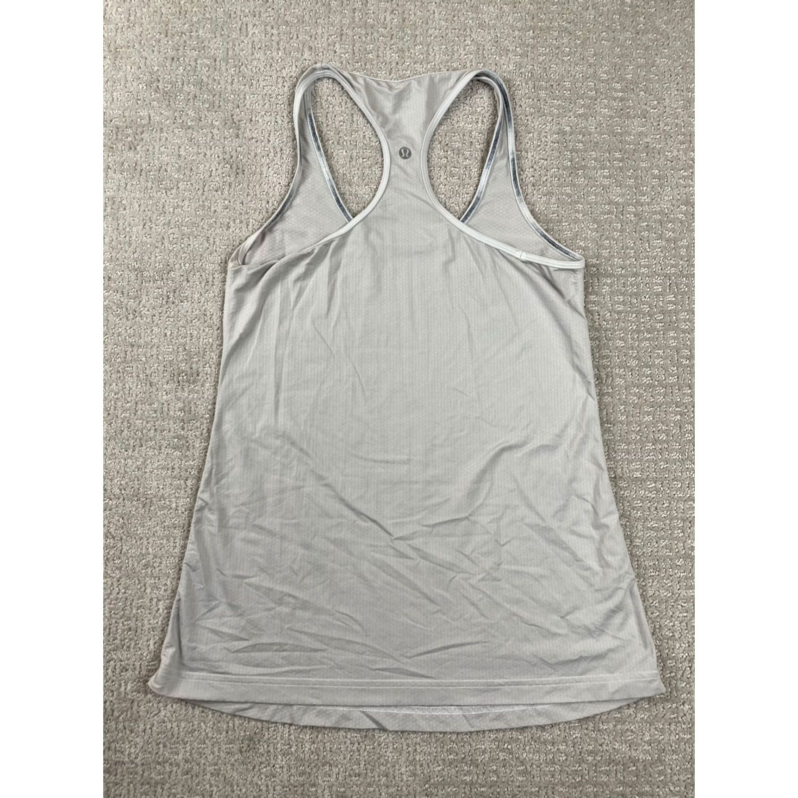 Lululemon VINTAGE? No. Size M / US 6-8 / IT 42-44 - 4 Thumbnail