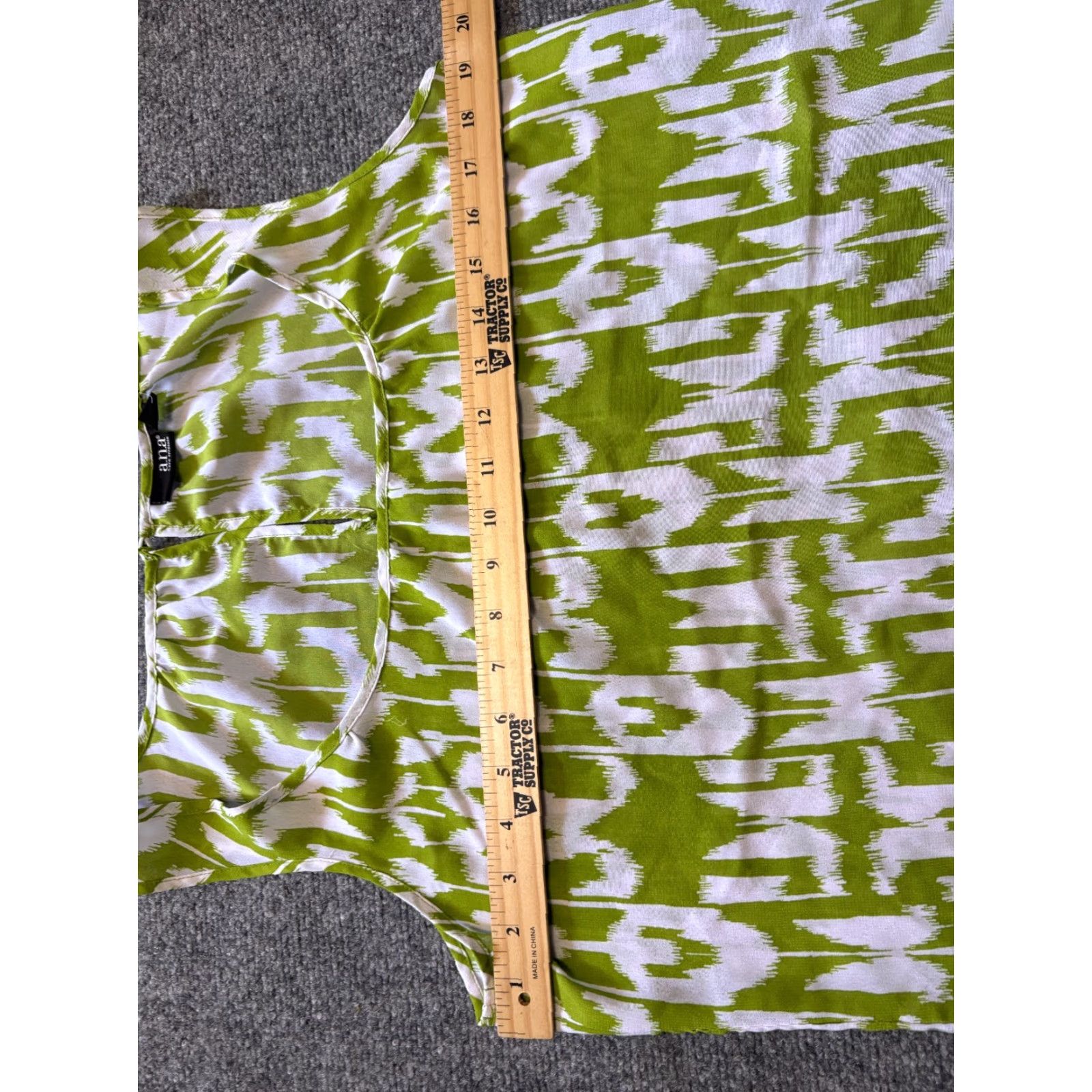 Vintage A.N.A. Blouse Womens M Green Sleeveless Light Weight Button Down Top Size M / US 6-8 / IT 42-44 - 3 Thumbnail