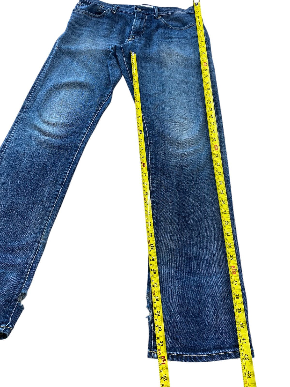 Uniqlo Uniqlo Blue Wash Whiskered Style Straight Leg Jeans Size US 32 / EU 48 - 7 Thumbnail