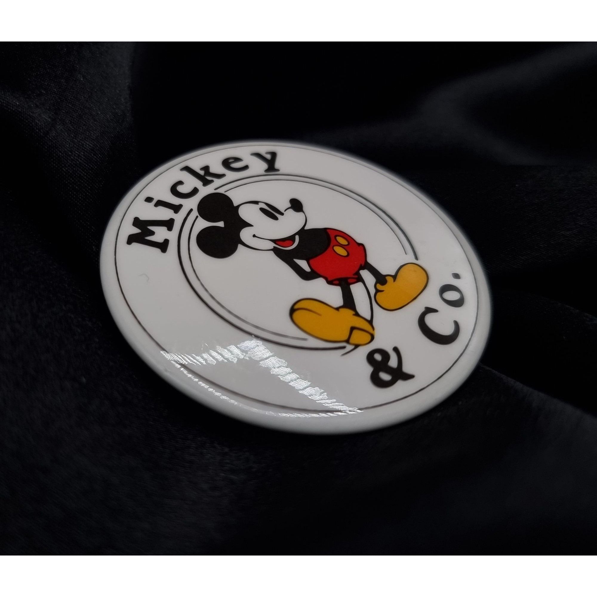 Disney Vintage Mickey & Co. Disney Signed Late 90s-Early 2000s Pin Size ONE SIZE - 2 Thumbnail