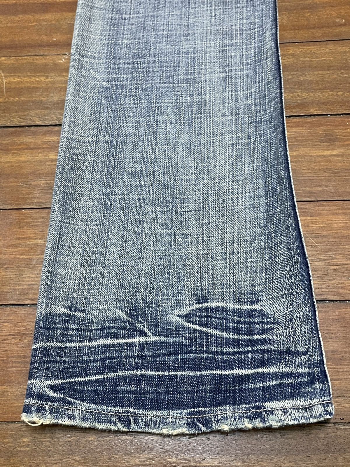 Le Grande Bleu (L.G.B.) Rare Design Vintage Brand Heritage Stone Flared Jeans 1990s Size US 30 / EU 46 - 7 Thumbnail