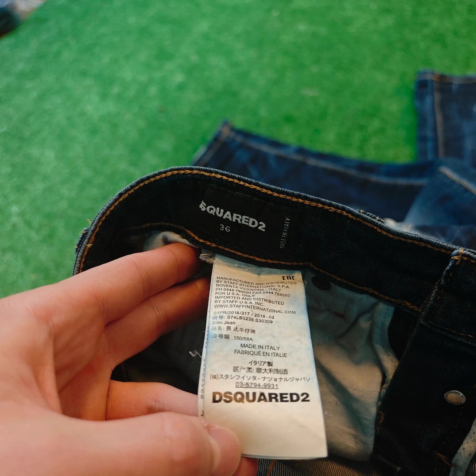 Dsquared2 Dsquared2 Jeans Womens 36 Blue dark wash ripped distressed Size 26" / US 2 / IT 38 - 14 Thumbnail