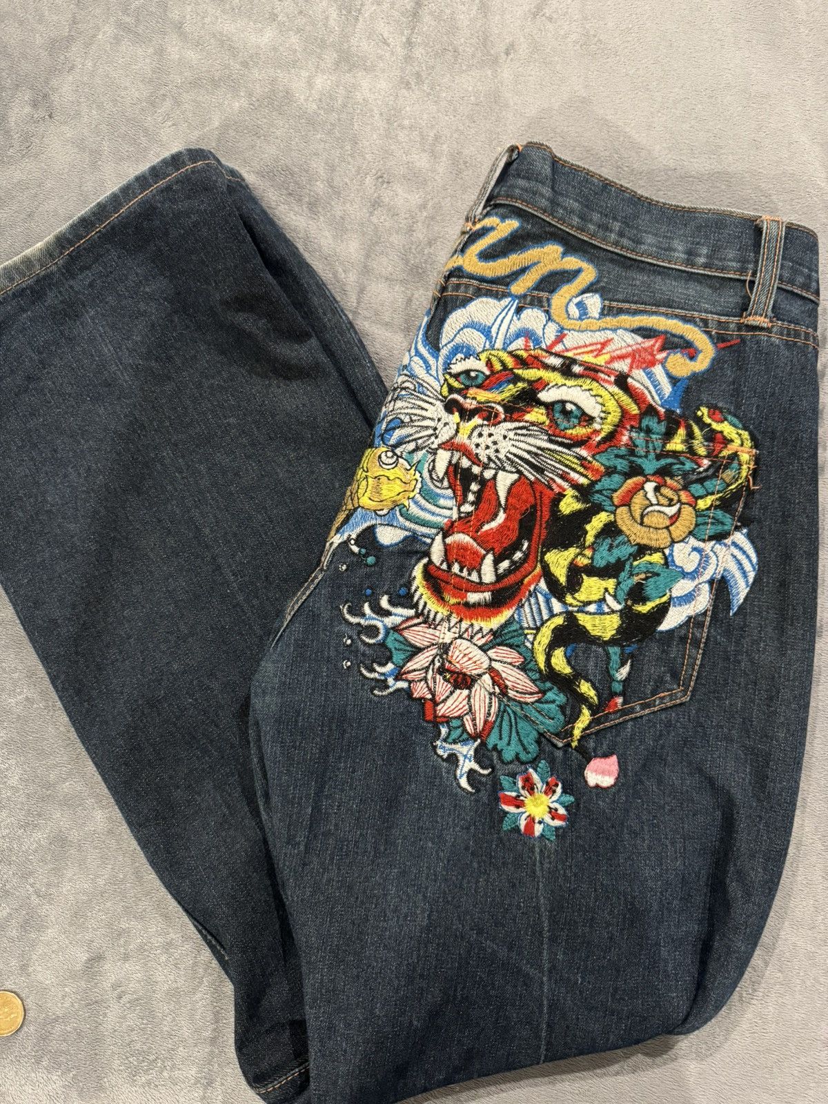 Ed Hardy Vintage Ed Hardy Embroidered Jeans Size US 36 / EU 52 - 2 Thumbnail
