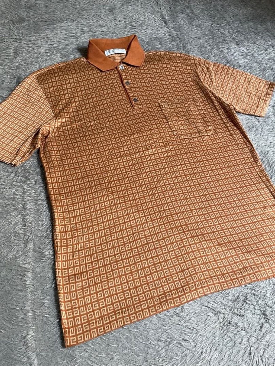 Designer × Givenchy Vintage Givenchy Monogram Poloshirt Size US L / EU 52-54 / 3 - 2 Thumbnail