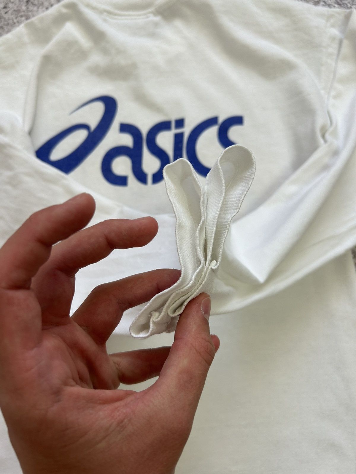 Asics × Japanese Brand × Vintage Vintage 90s 1999 ASICS The Flora London Marathon T-Shirt Size US S / EU 44-46 / 1 - 9 Thumbnail