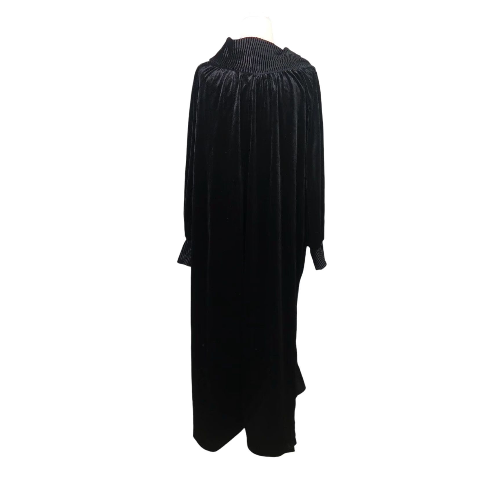 Velvet VINTAGE Lisanne black velvet long sleeve maxi nightgown dress L 80s Women Size L / US 10 / IT 46 - 4 Thumbnail
