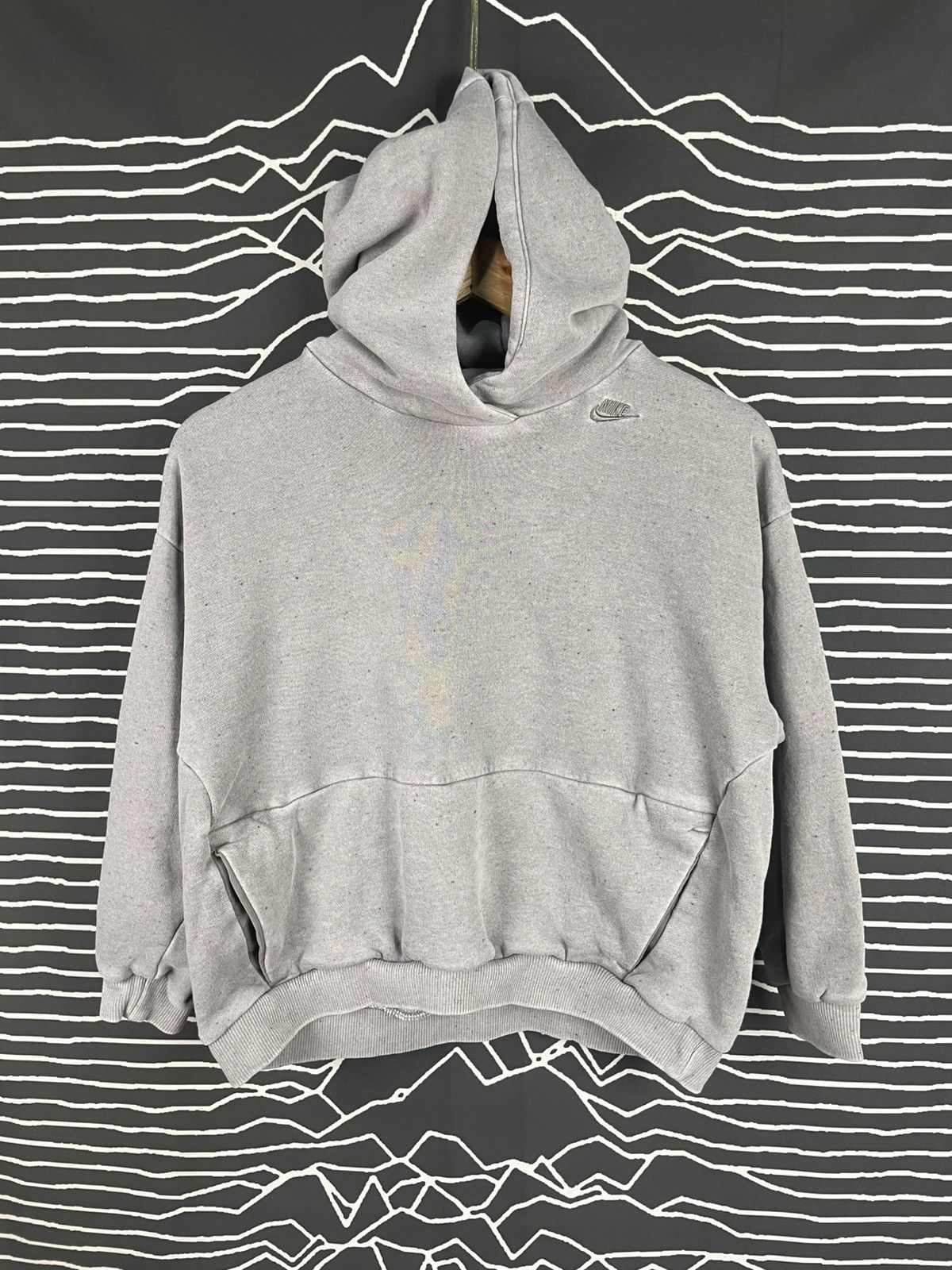 Nike Nike Small Logo Croptop Hoodie Size L / US 10 / IT 46 - 1 Thumbnail