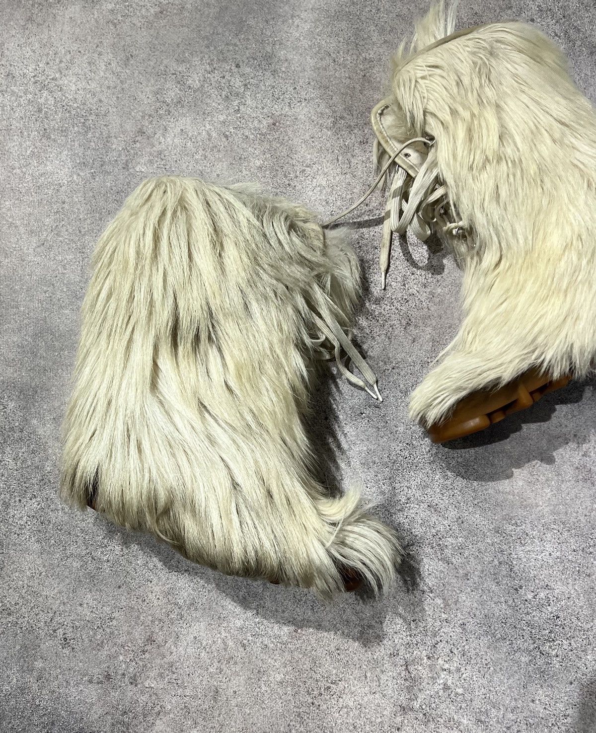 If Six Was Nine Vintage fur lama moon boots Size US 10 / IT 40 - 2 Thumbnail