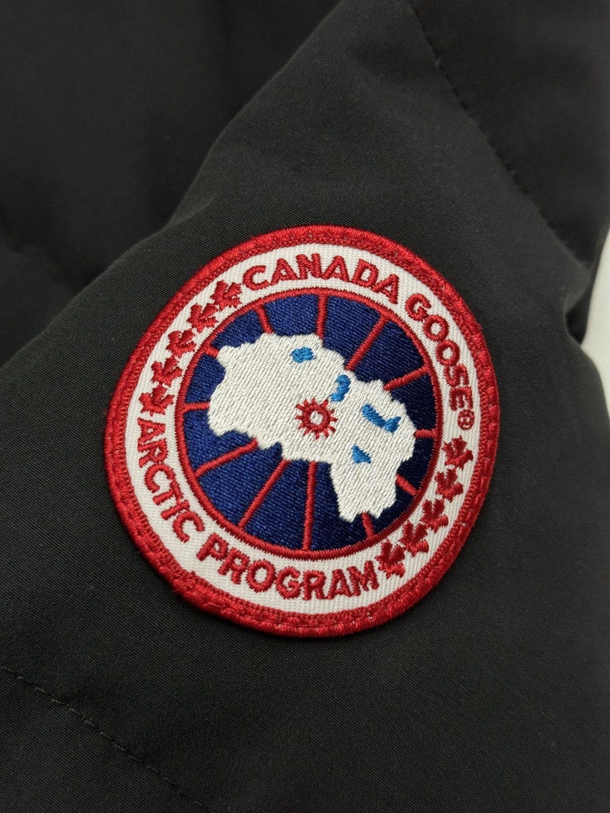Canada Goose Carson parka Size US S / EU 44-46 / 1 - 11 Thumbnail
