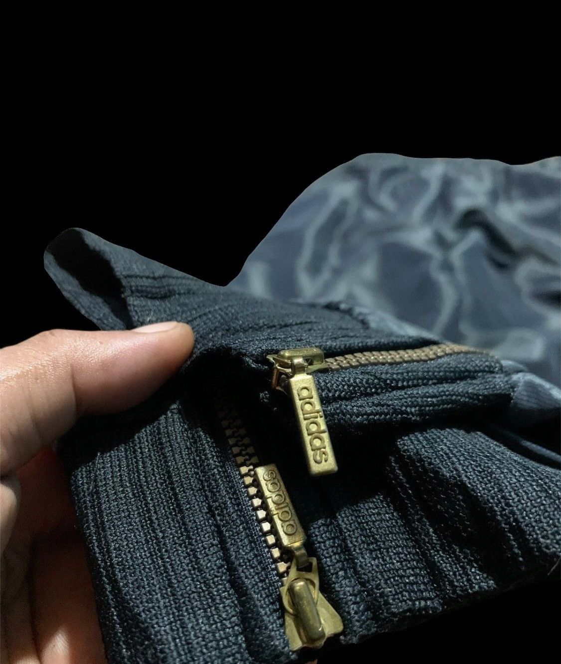 Adidas × Vintage Vintage 90s Adidas trackpants Size US 30 / EU 46 - 7 Thumbnail