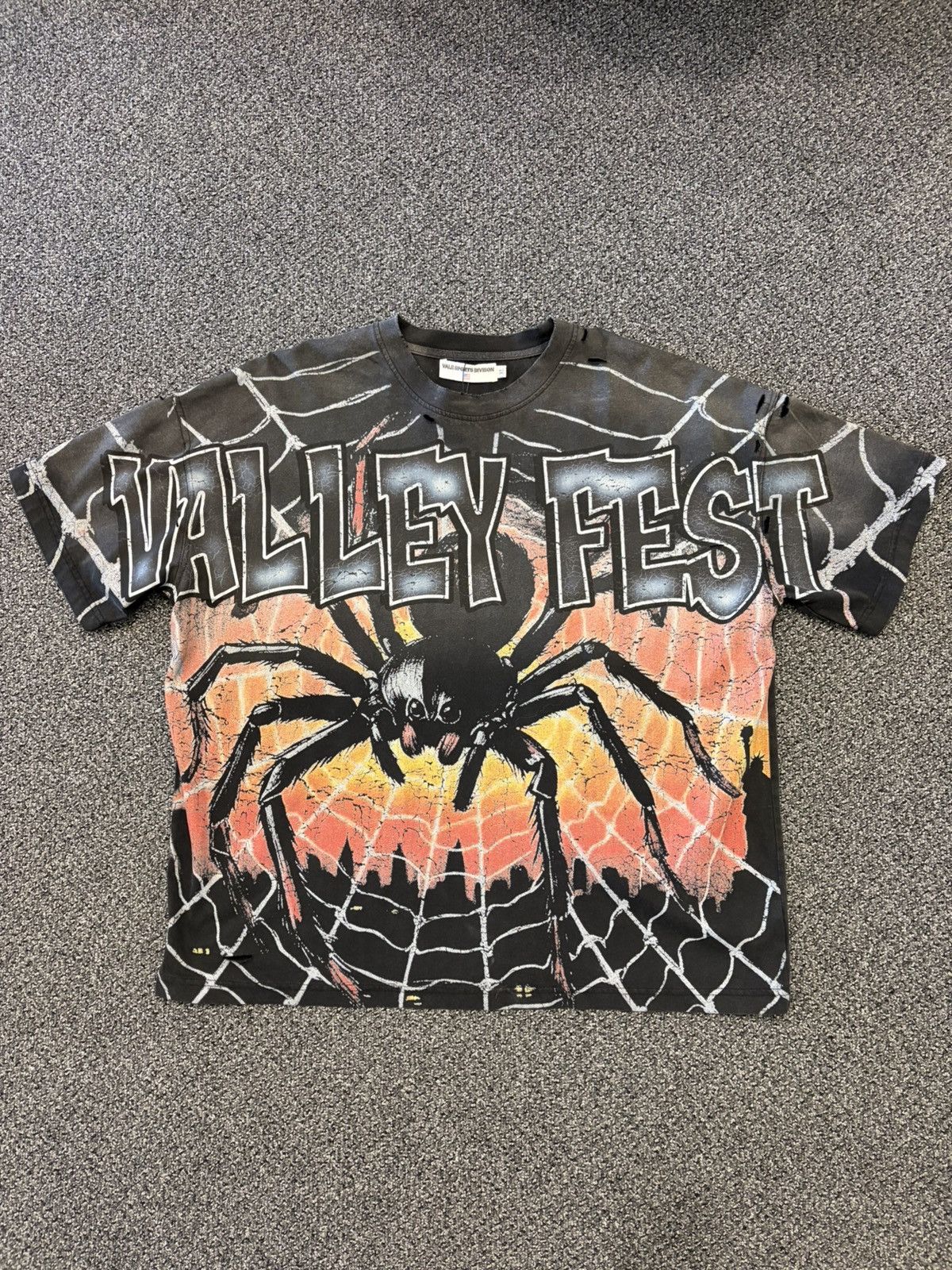 Vale Vale Spider Tee Black Size US XL / EU 56 / 4 - 1 Thumbnail