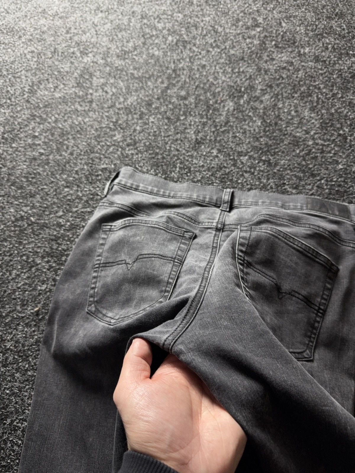 Diesel 00s Y2K Diesel D-RONISY Grey Slim Jeans Clean Minimal Fit Size 30" / US 8 / IT 44 - 18 Thumbnail